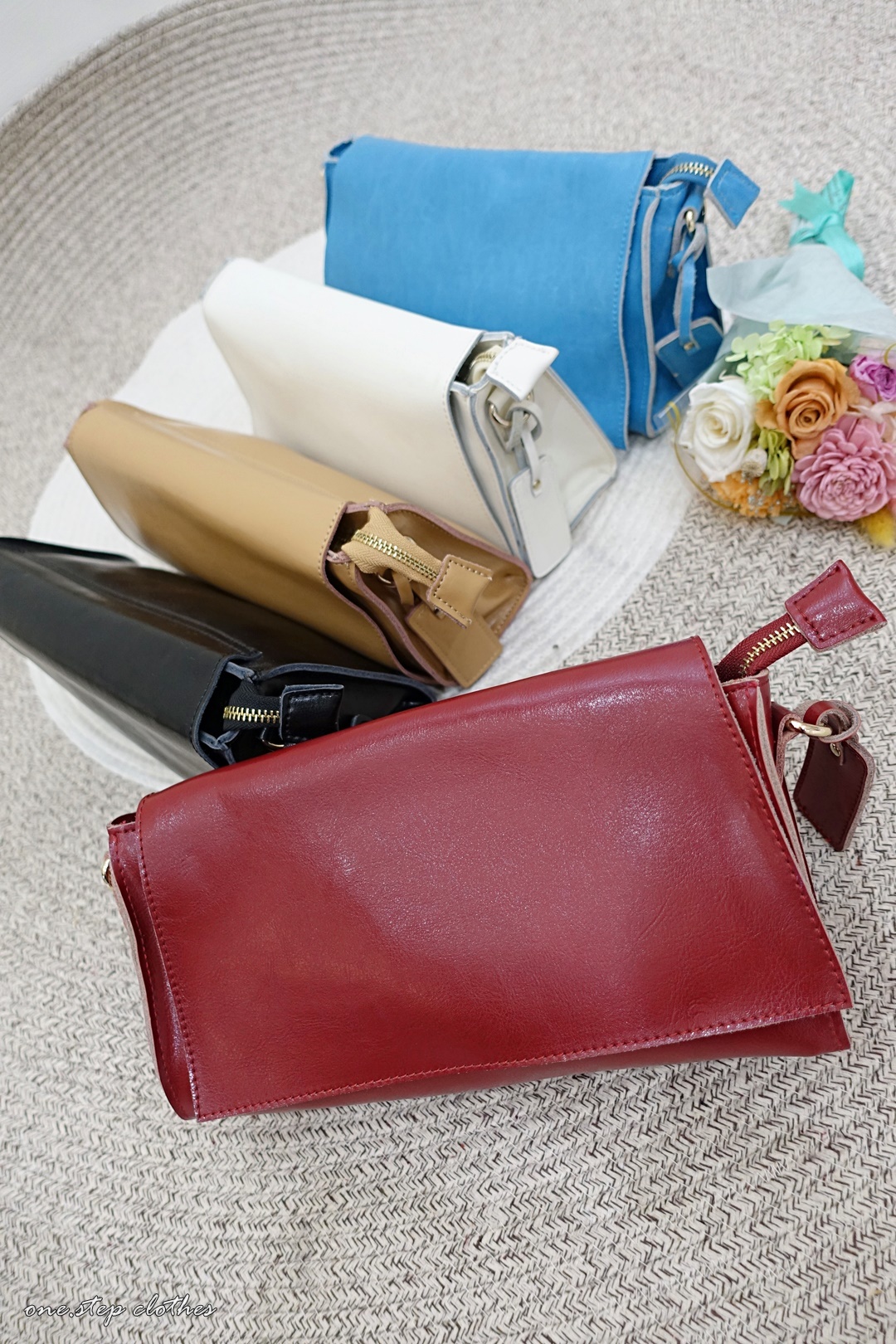 正韓真皮百搭側背包