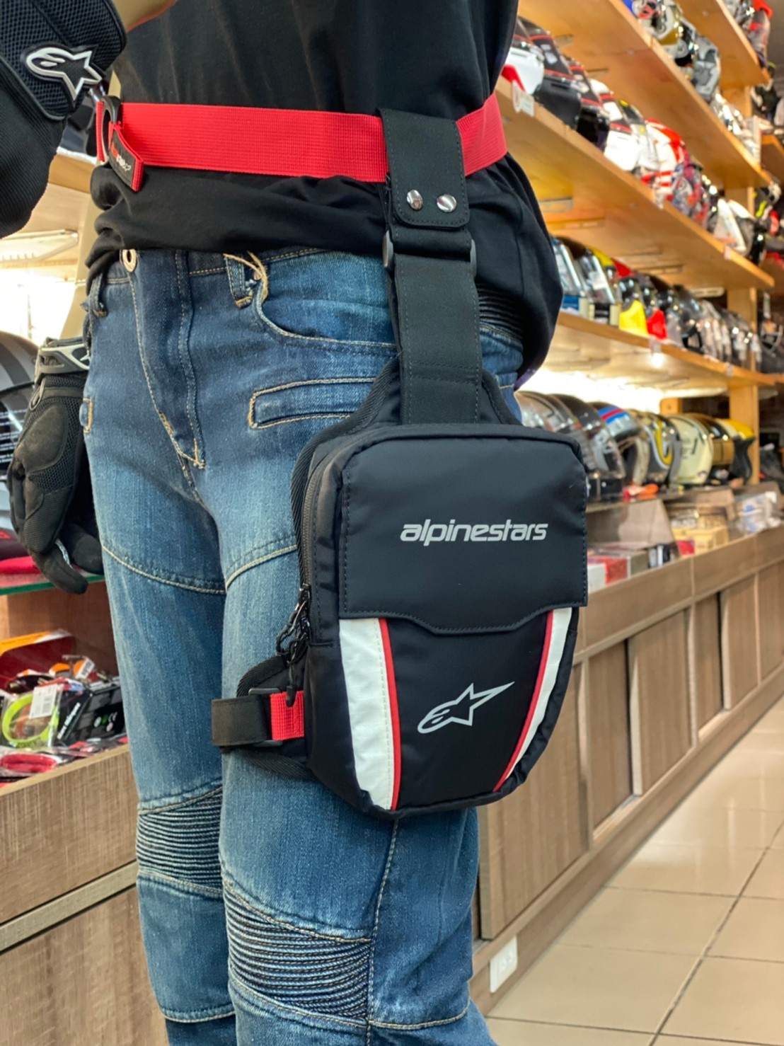 ALPINESTARS ACCESS THIGH BAG BLACK/RED/WHITE 黑紅白 腿包 騎士包