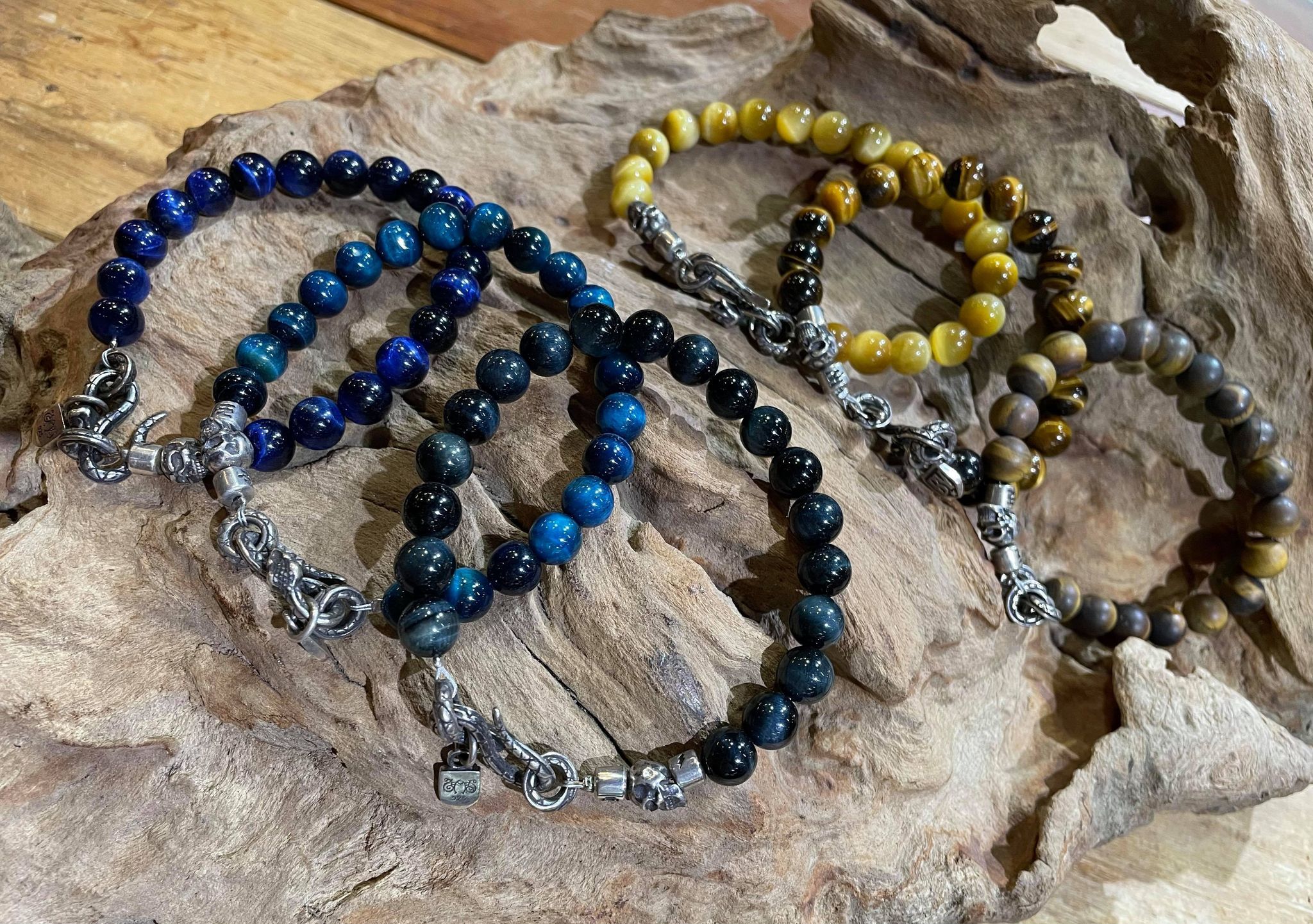 Black Venom Jewelry-8mm Tigerite Beads 虎眼石串珠手鍊。