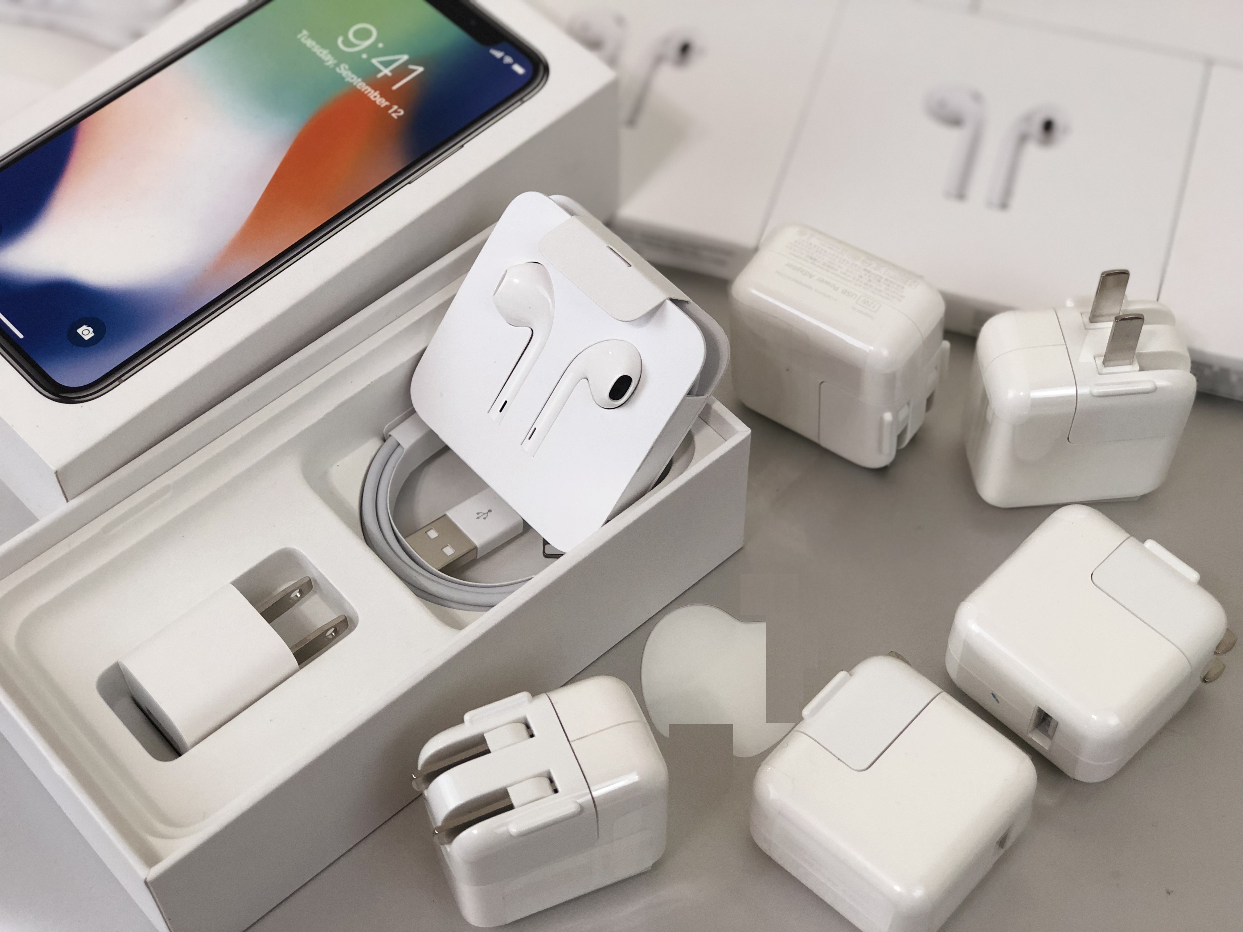 iPhone 12W 充電器 (iPad可用)