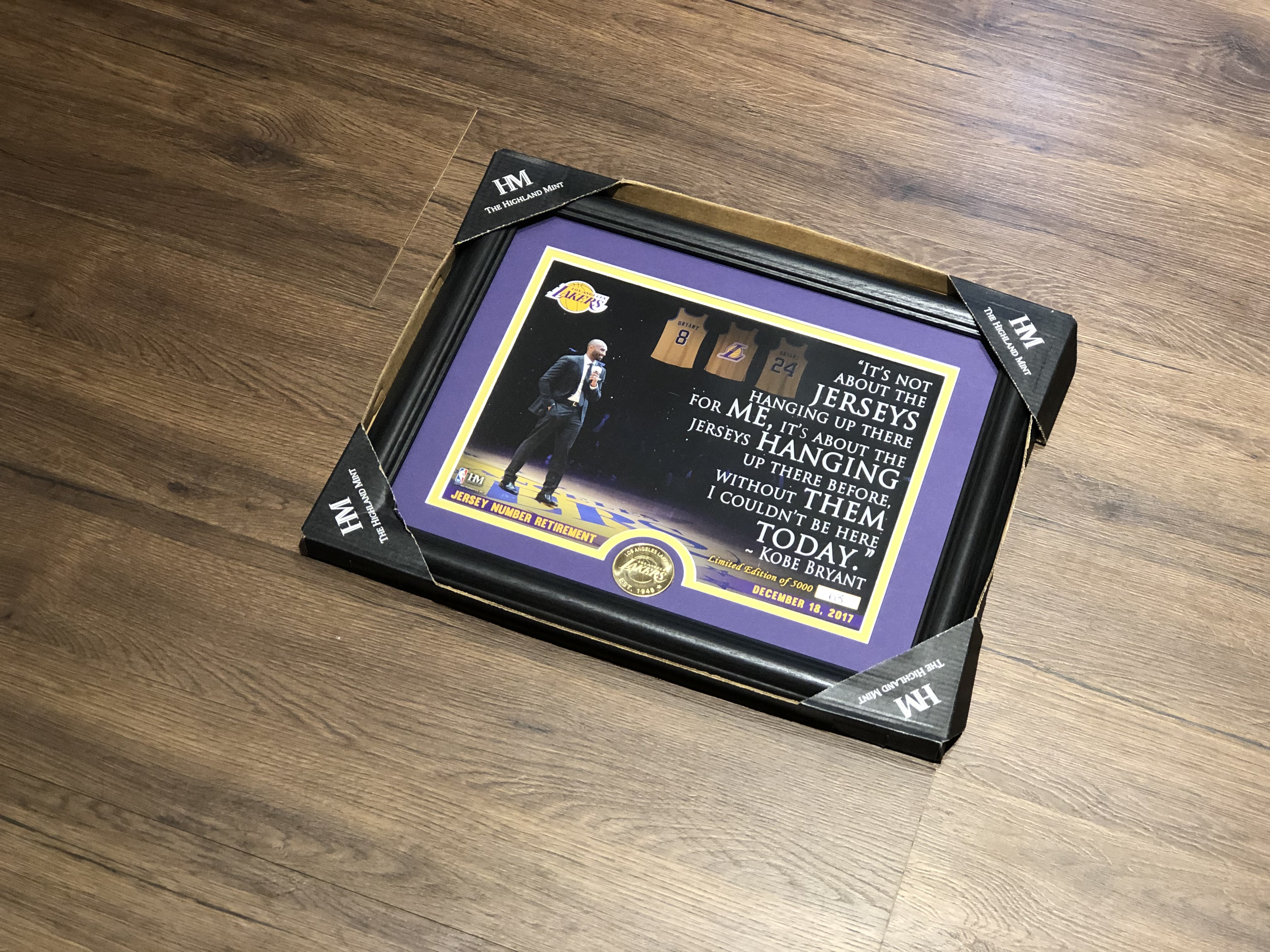 NBA匾額 Kobe Bryant 洛杉磯湖人 球衣退休致詞匾額 8/24 Jersey Number Retirement The Highland Mint 官方授權