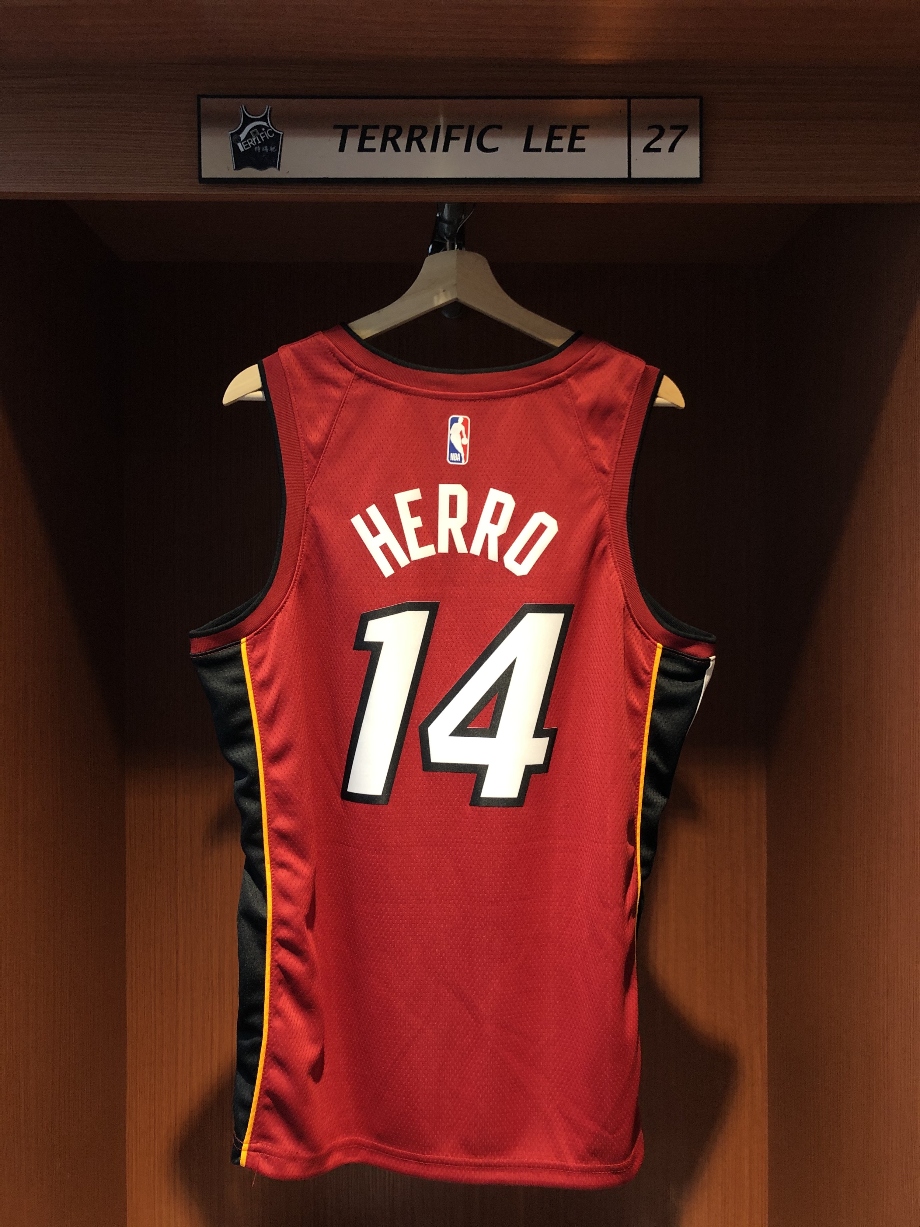 NBA球衣 Tyler Herro 邁阿密熱火紅 Statement Jordan Swingman 球迷版 熱轉印 全新