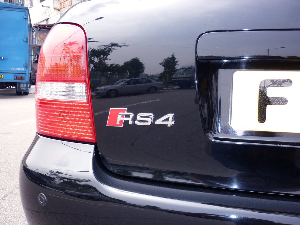 black audi rs4 super nano engine restorer shek kong yuen long 引擎修復劑