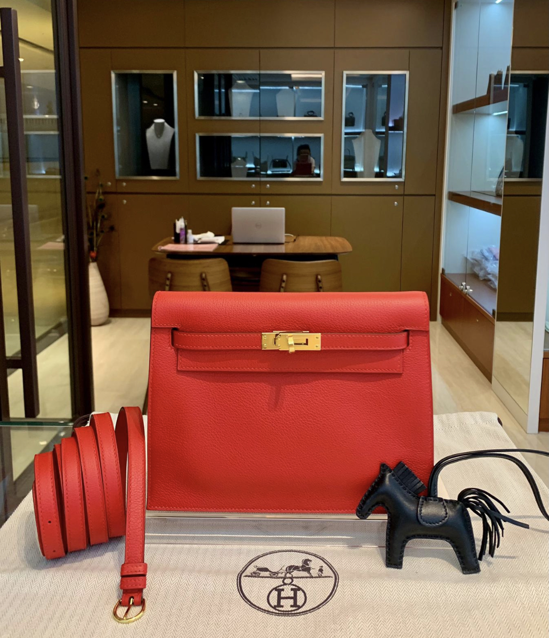 Kelly danse S3 rouge de coeur cc evercolor W