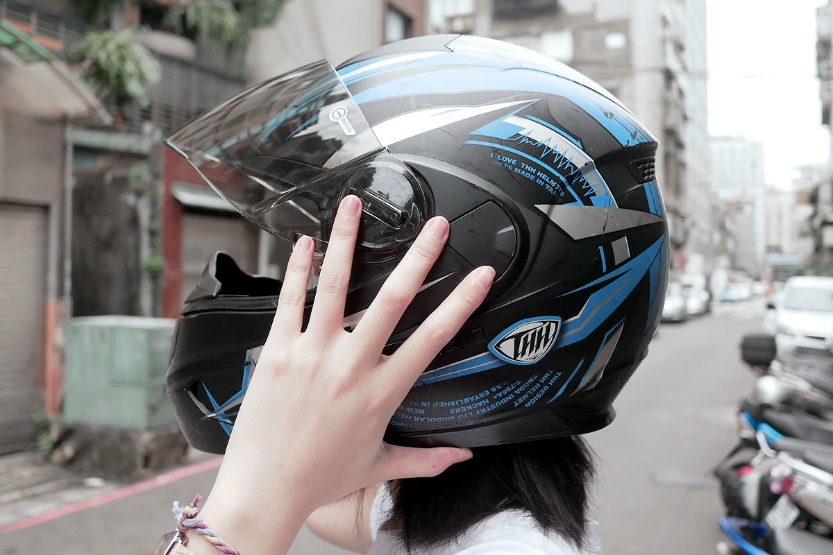 安全帽多久洗一次？