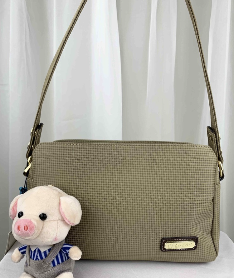 GOODS 卡其格紋尼龍肩背包 / 側背包  #2651