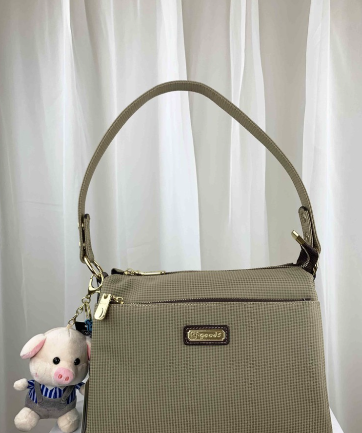 GOODS 卡其格紋尼龍肩背包 / 側背包   #29259