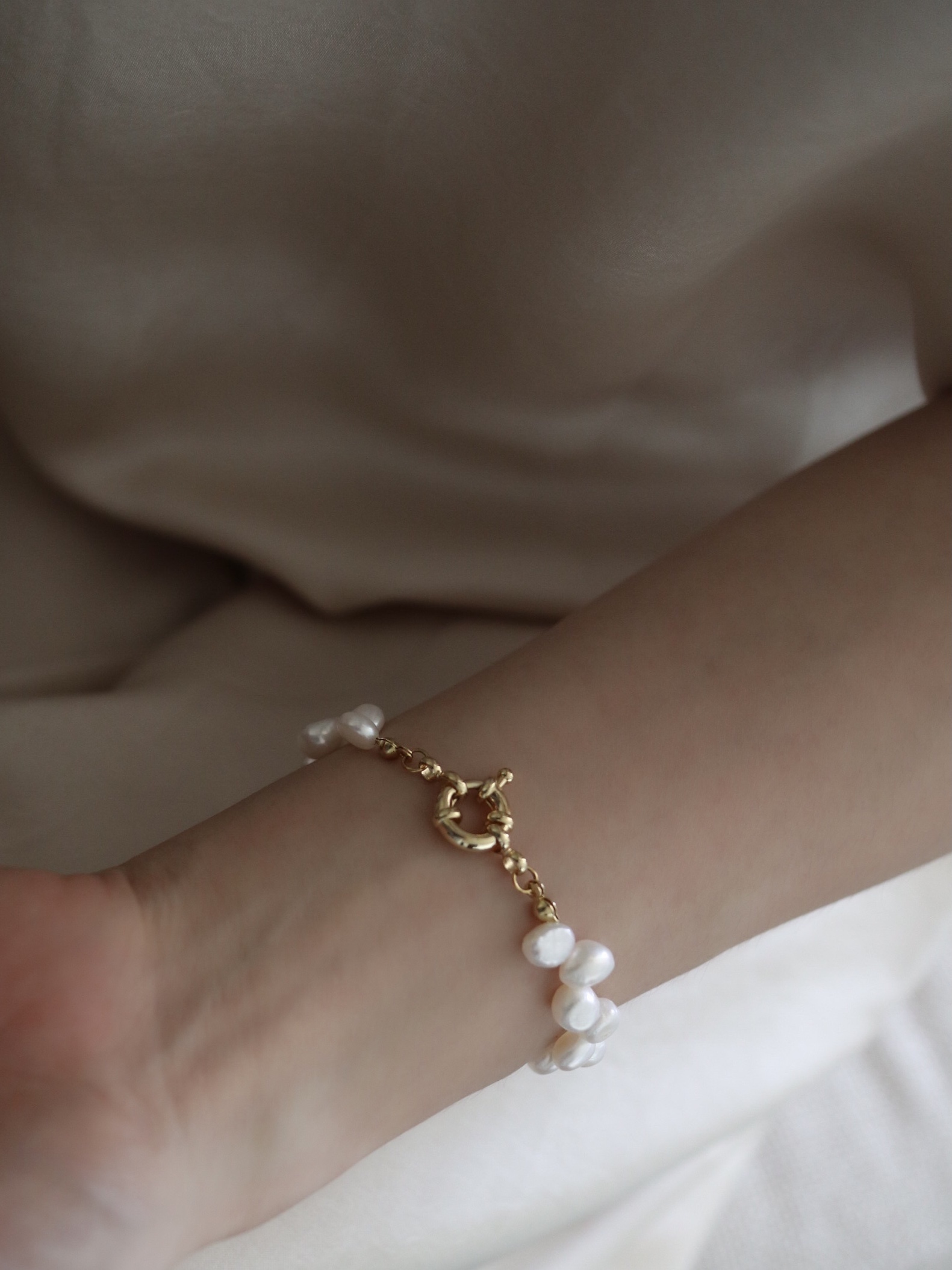 HENKE Pearls Bracelet | 18K變形珍珠手鏈