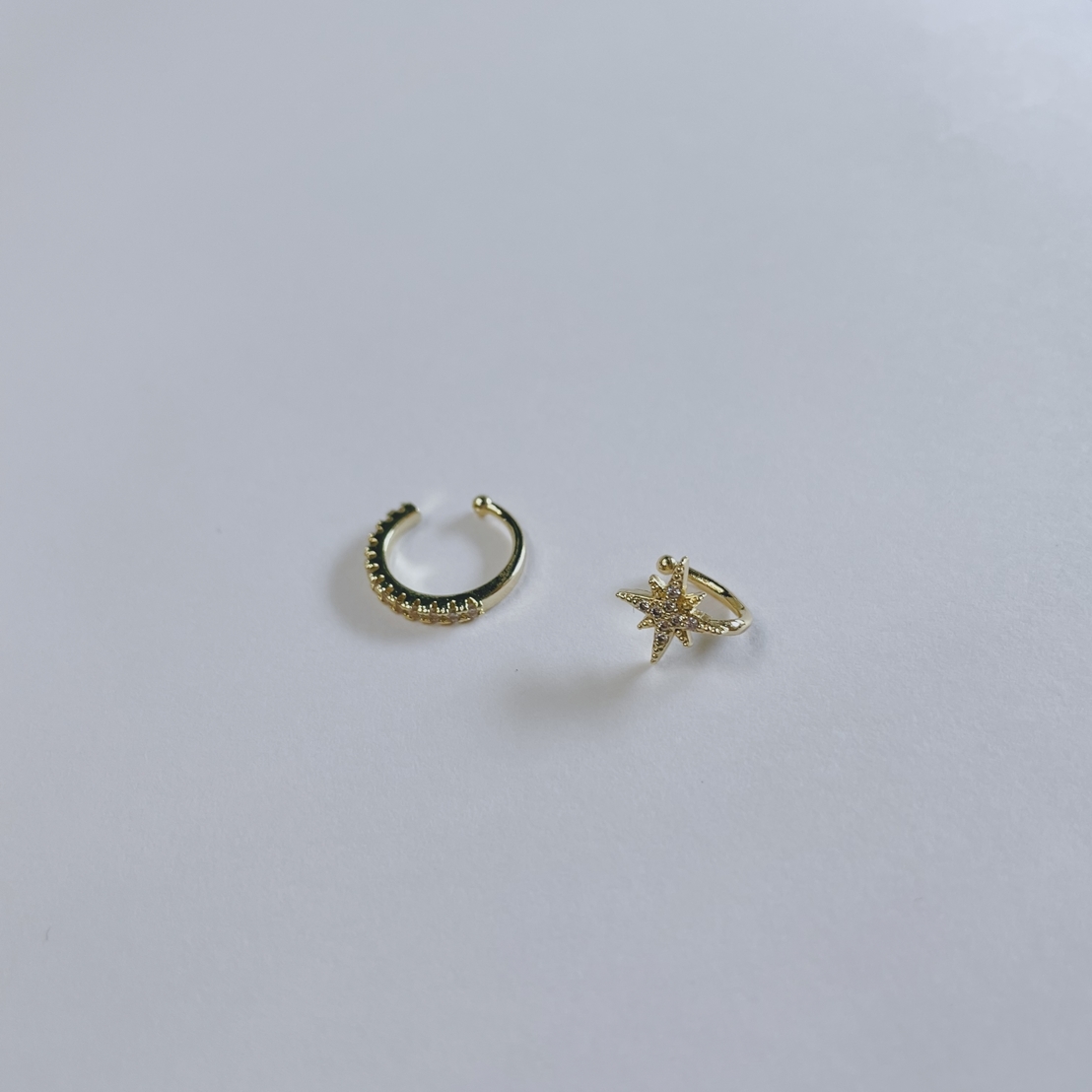 #現貨 (ACCP507) Golden Series 六芒星鑽耳骨夾組