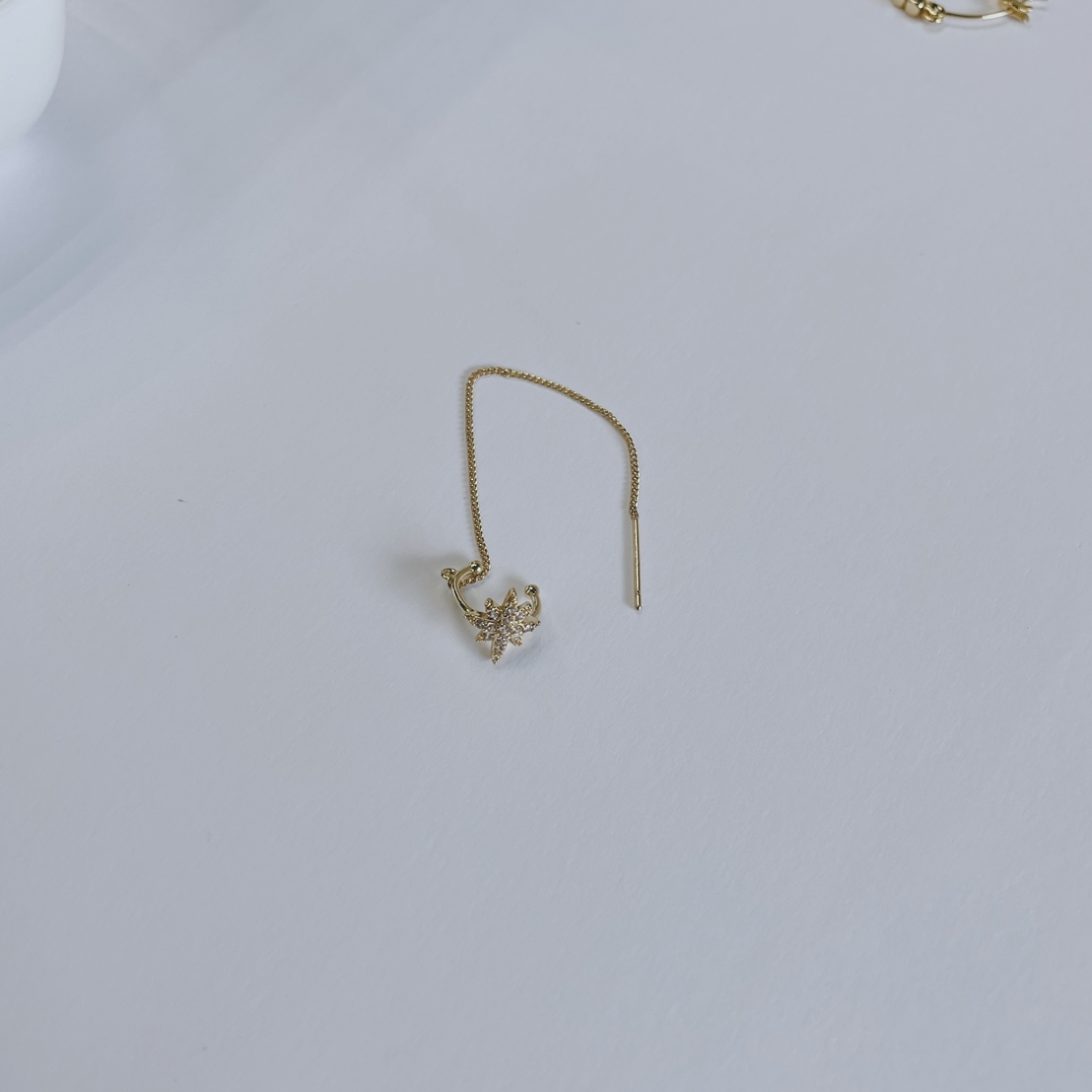 #現貨 (ACCP520) Golden Series 鋯石垂墜耳線