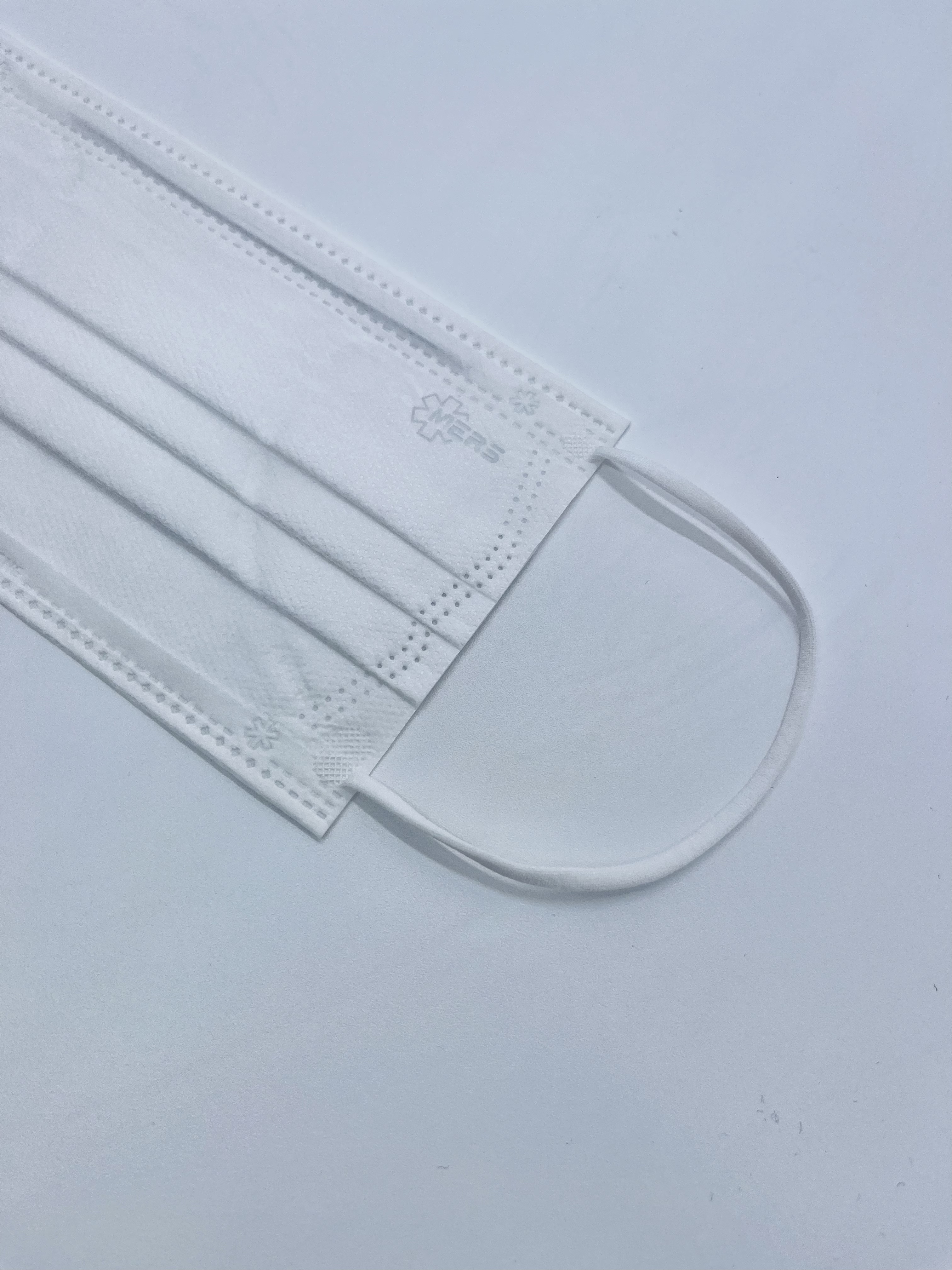 MERS Pro Mask(160mm M-Cut 貼面剪裁)醫護口罩 - 優雅純白