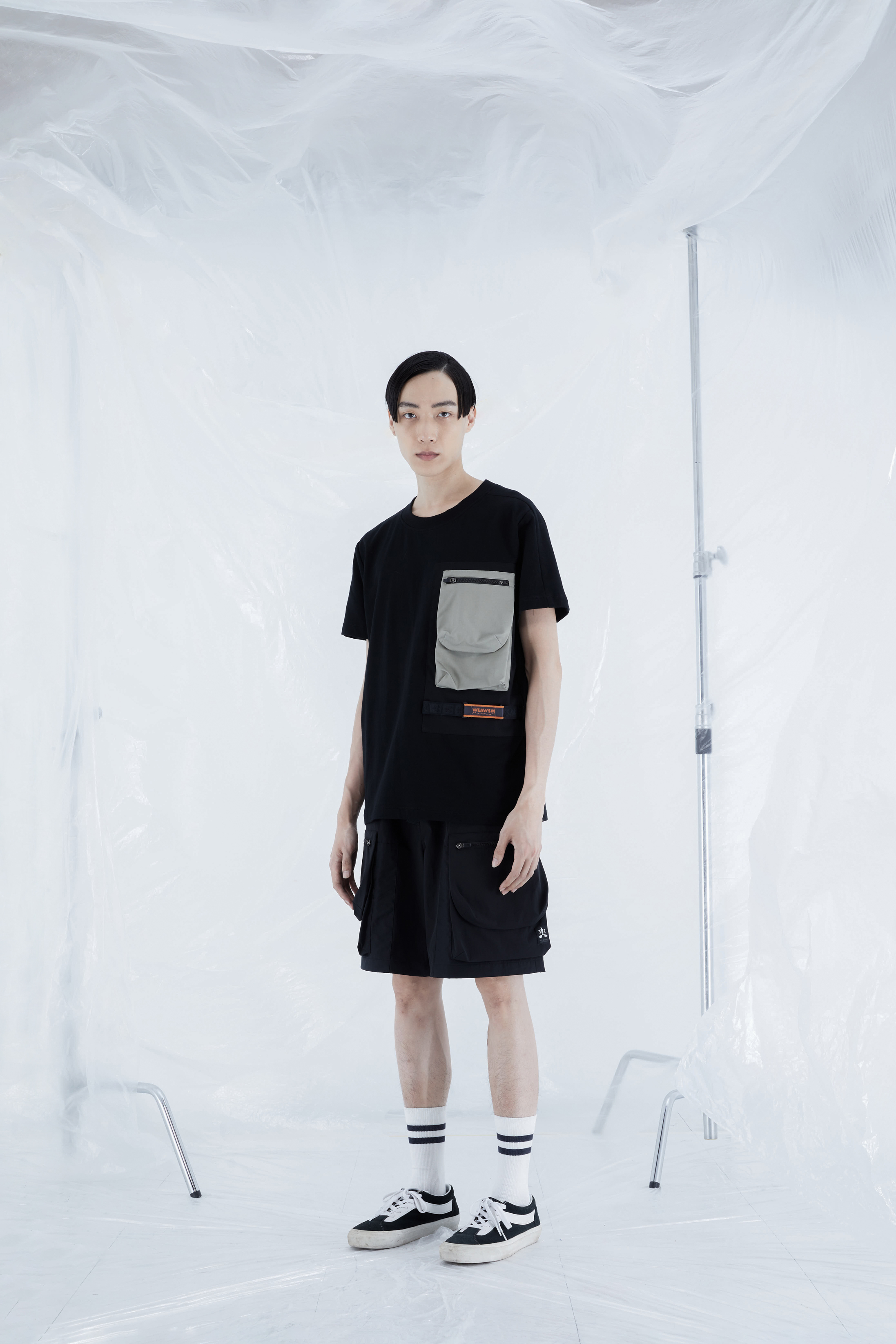 雙層立體口袋Tee - 黑