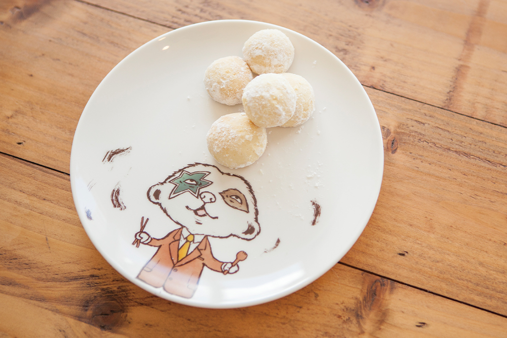 「狐獴大叔」聯名商品，「狐獴大叔下午茶餐具組」