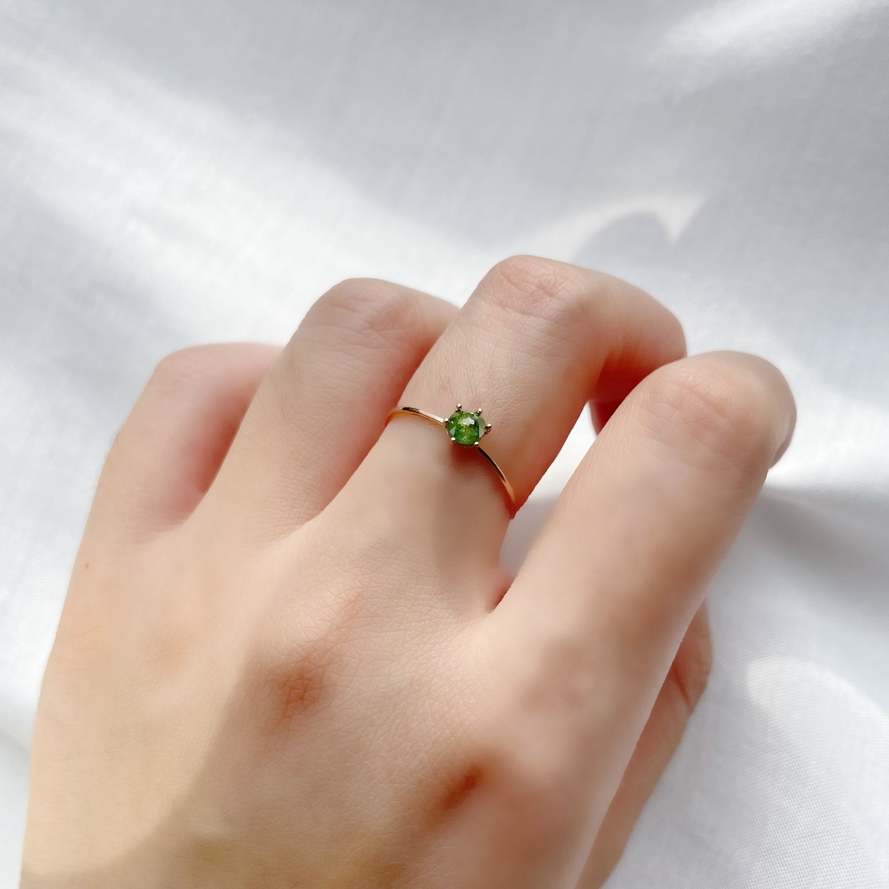 14K光滑六爪4mm綠鑽原礦戒指