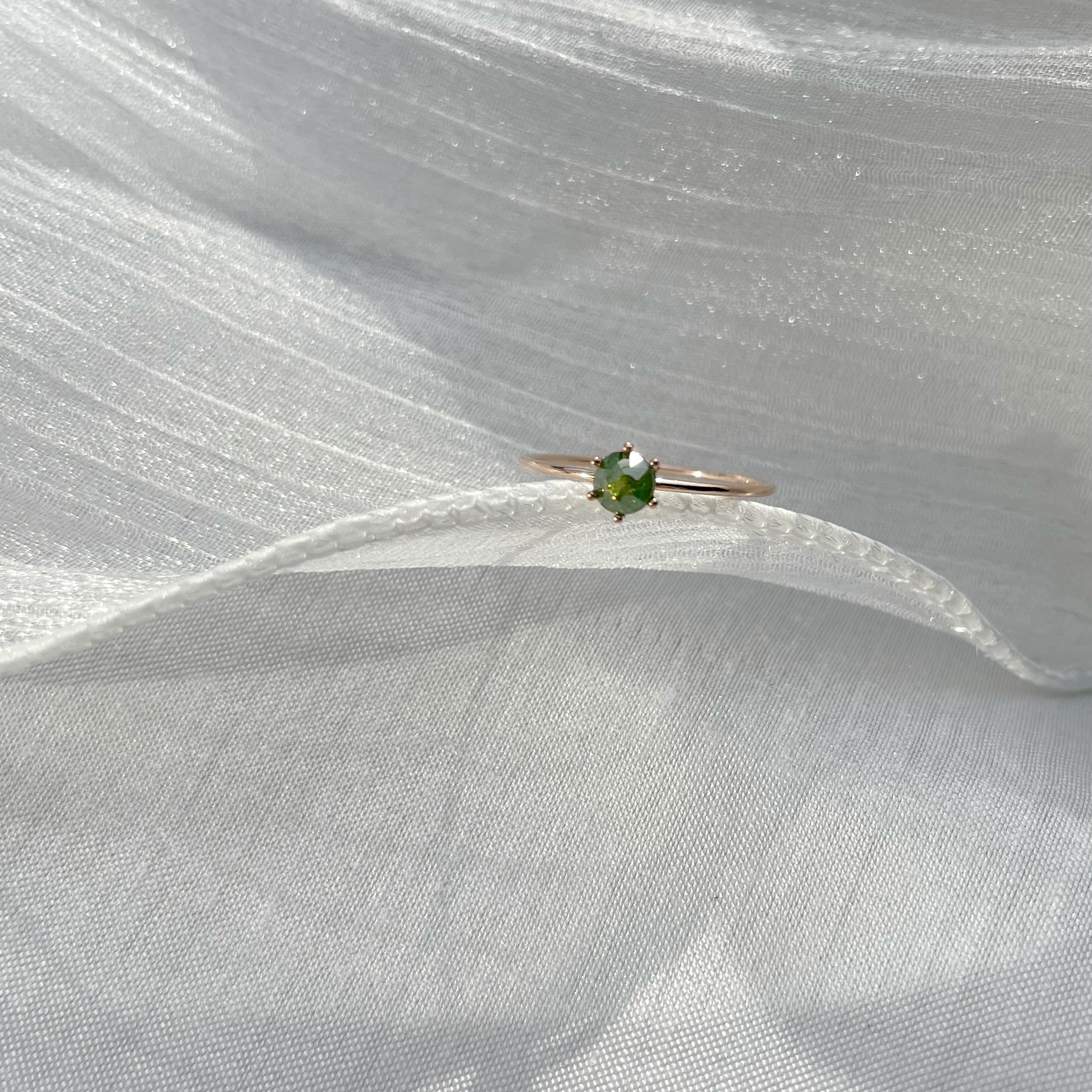 14K光滑六爪4mm綠鑽原礦戒指