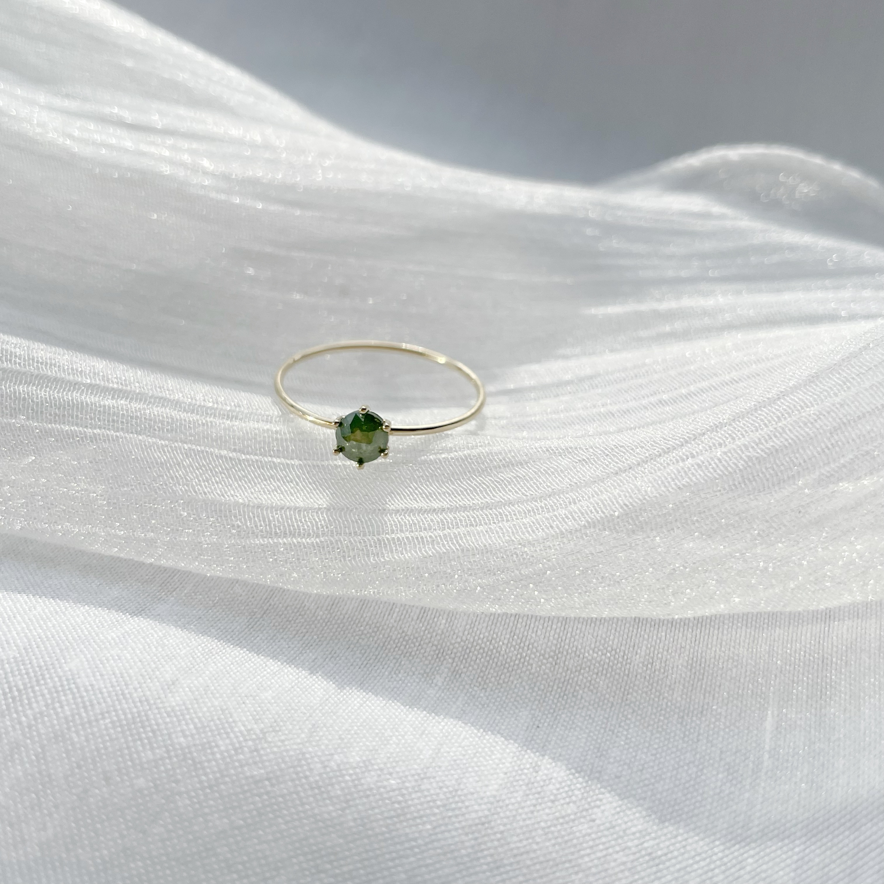 14K光滑六爪4mm綠鑽原礦戒指