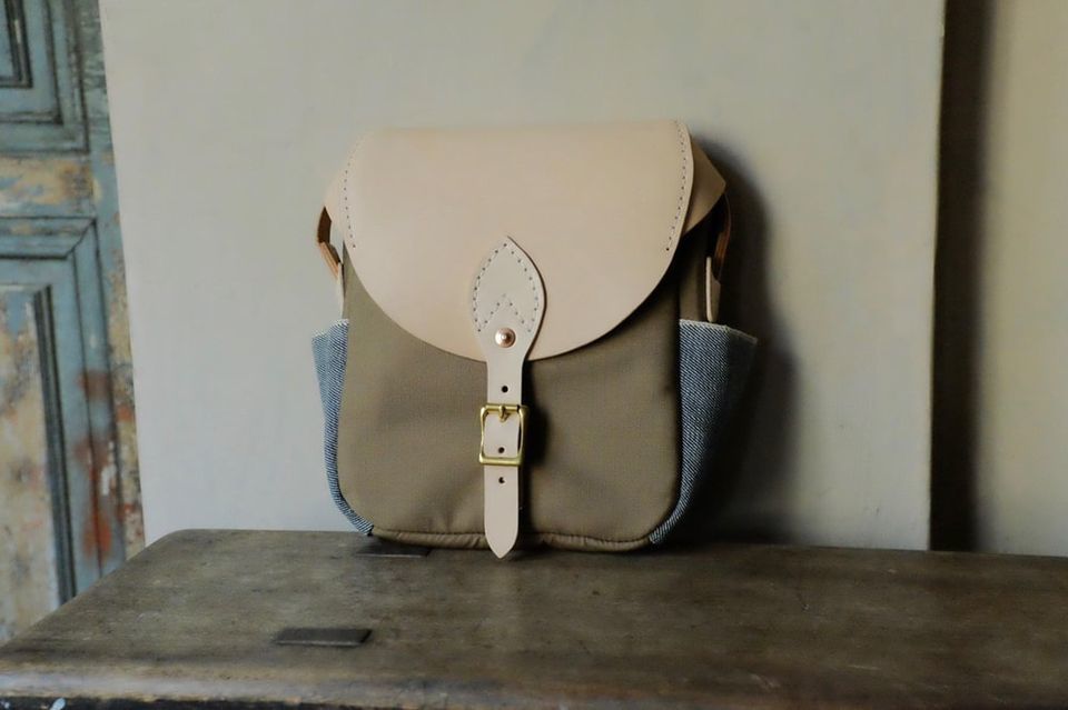 『Faith』S.F.K Cross body Bag 原皮色植鞣革款  (Pre-order 需要預訂）