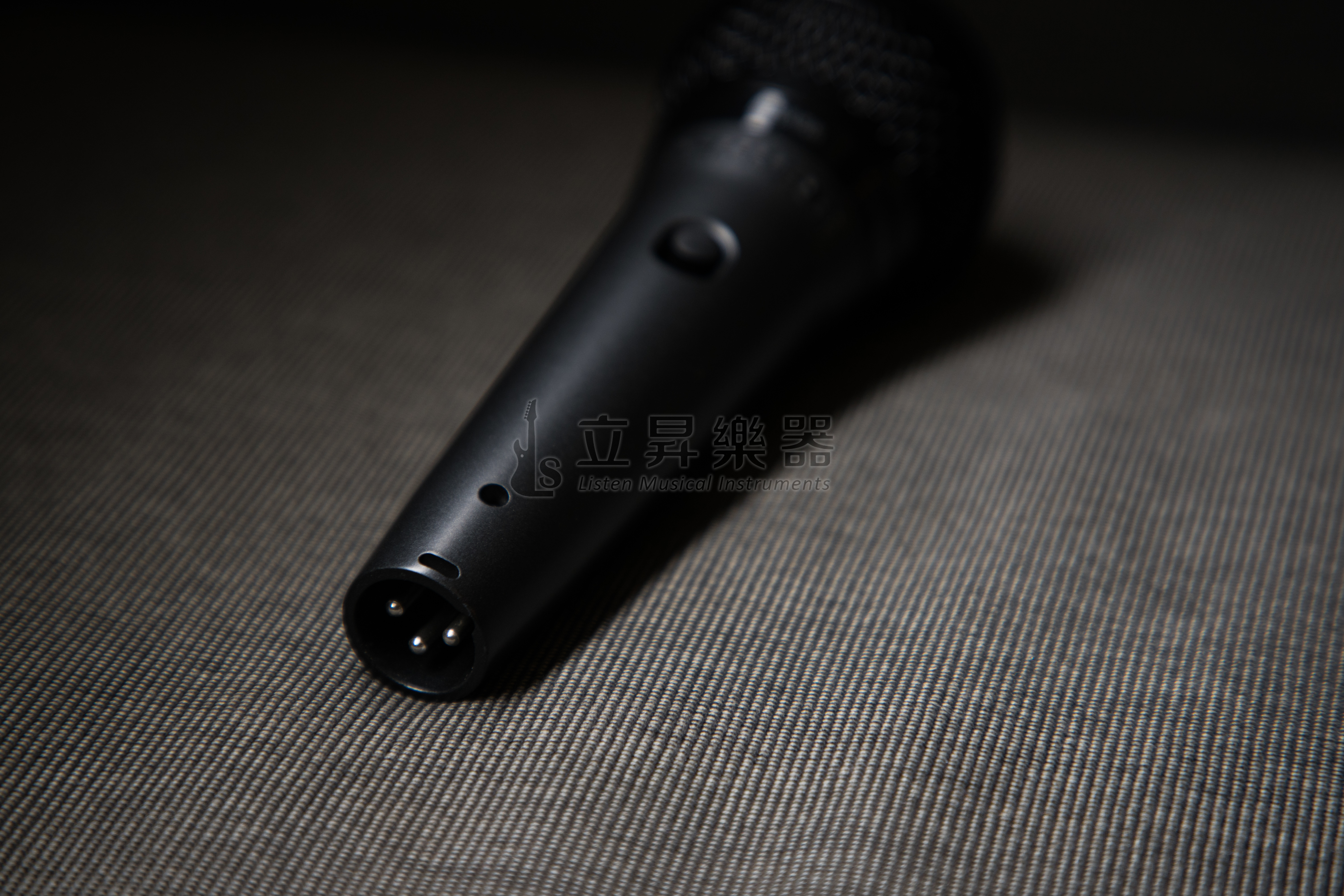 SHURE PGA58-XLR 動圈式麥克風 附夾頭、XLR麥克風線