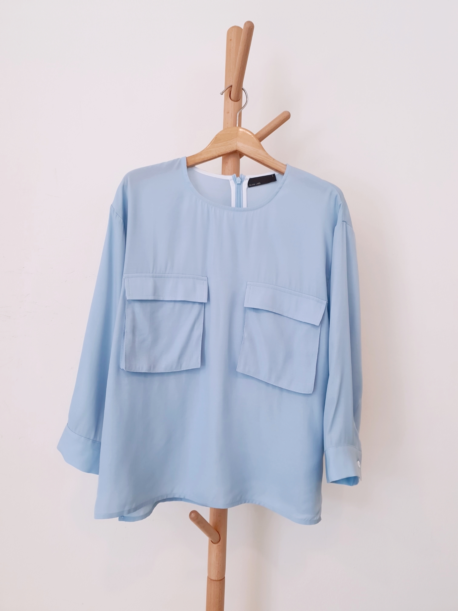 SOLID POCKETS BLOUSE