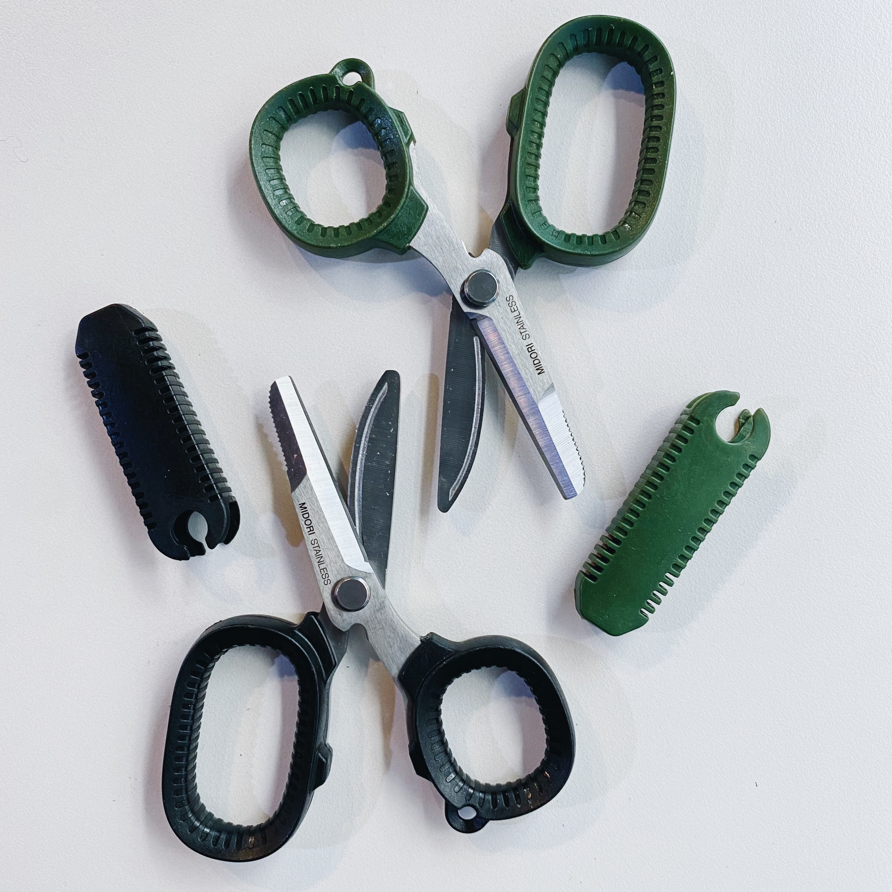 MIDORI 攜帶式多用途 機能小剪刀