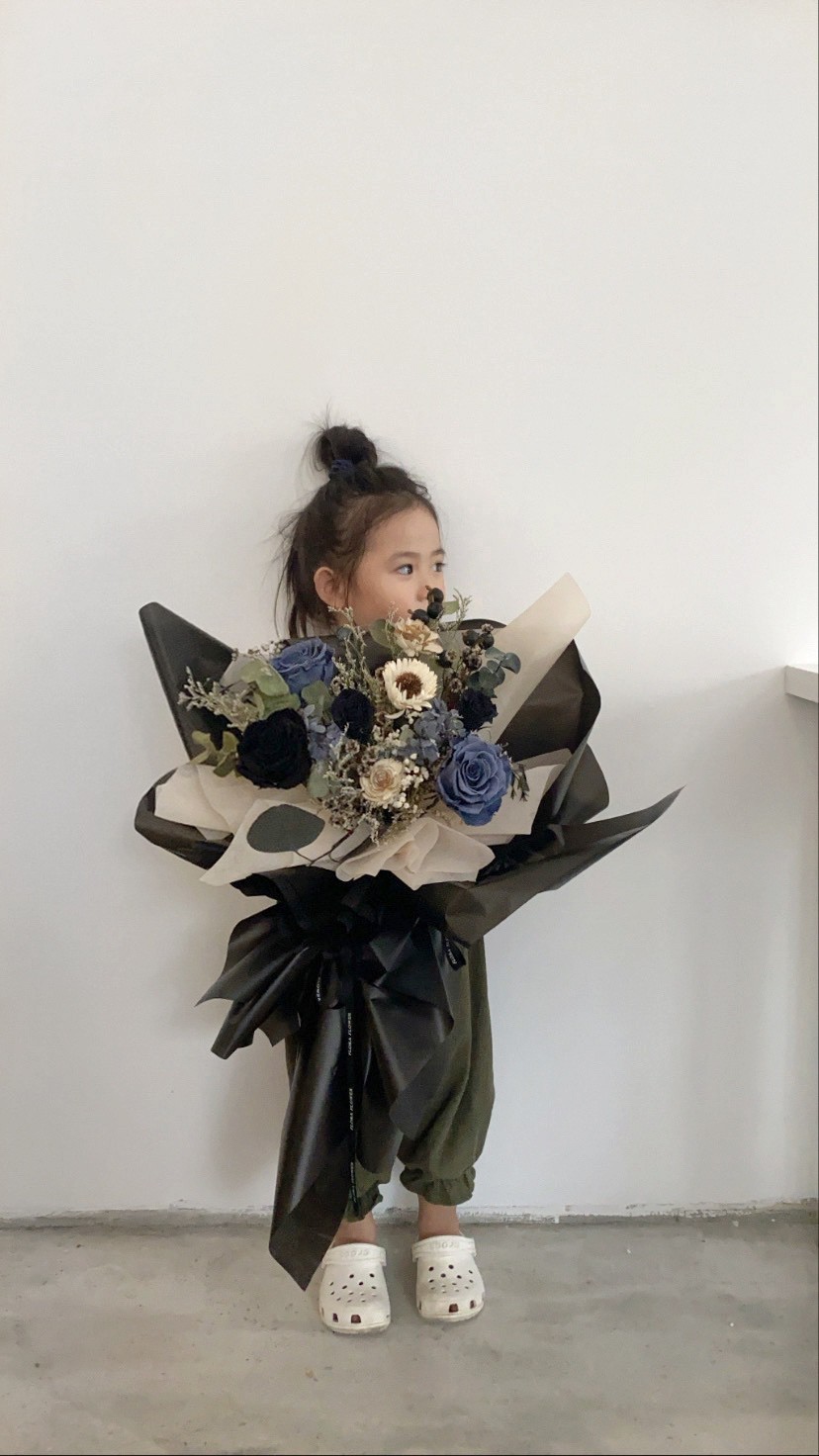 畢業花束-大男孩