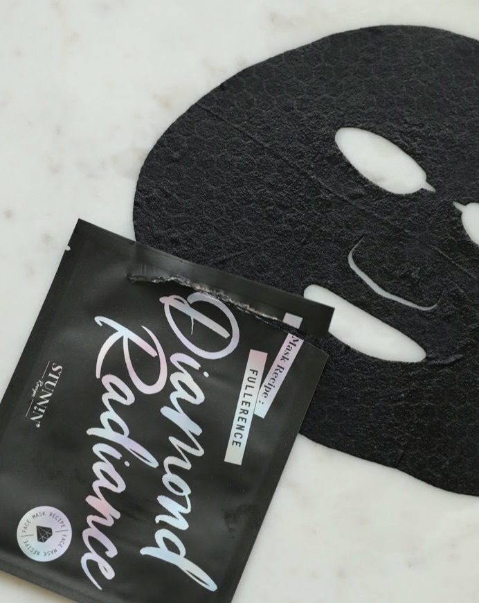 富勒烯。鑽石光黑能量面膜