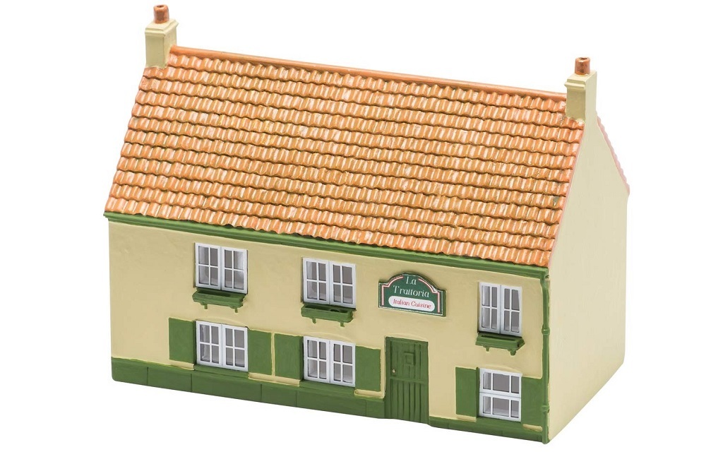 Hornby R9832 HO scale The Restaurant