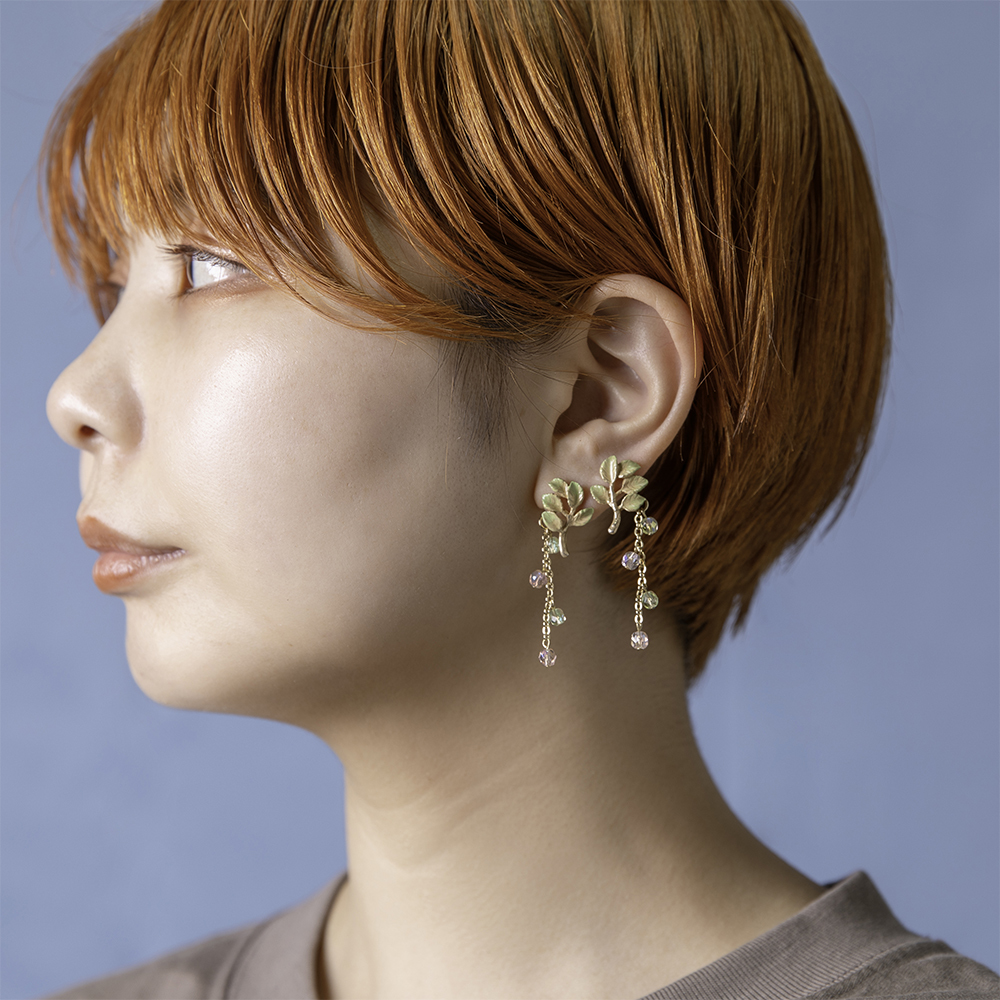 Palnart Poc 從樹葉空隙中灑落的陽光耳環