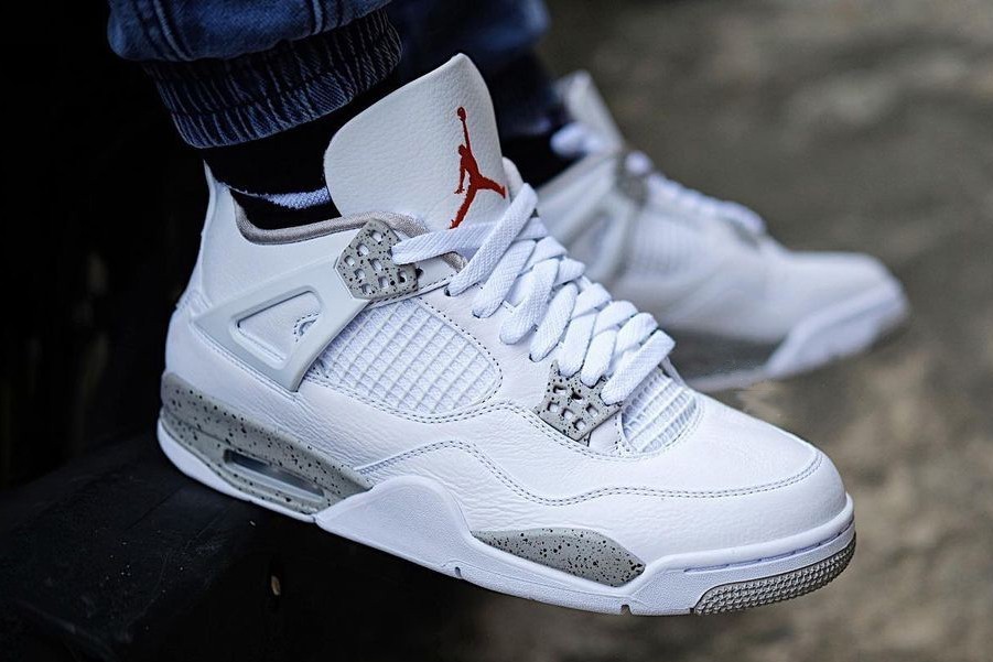 AIR JORDAN 4 RETRO \