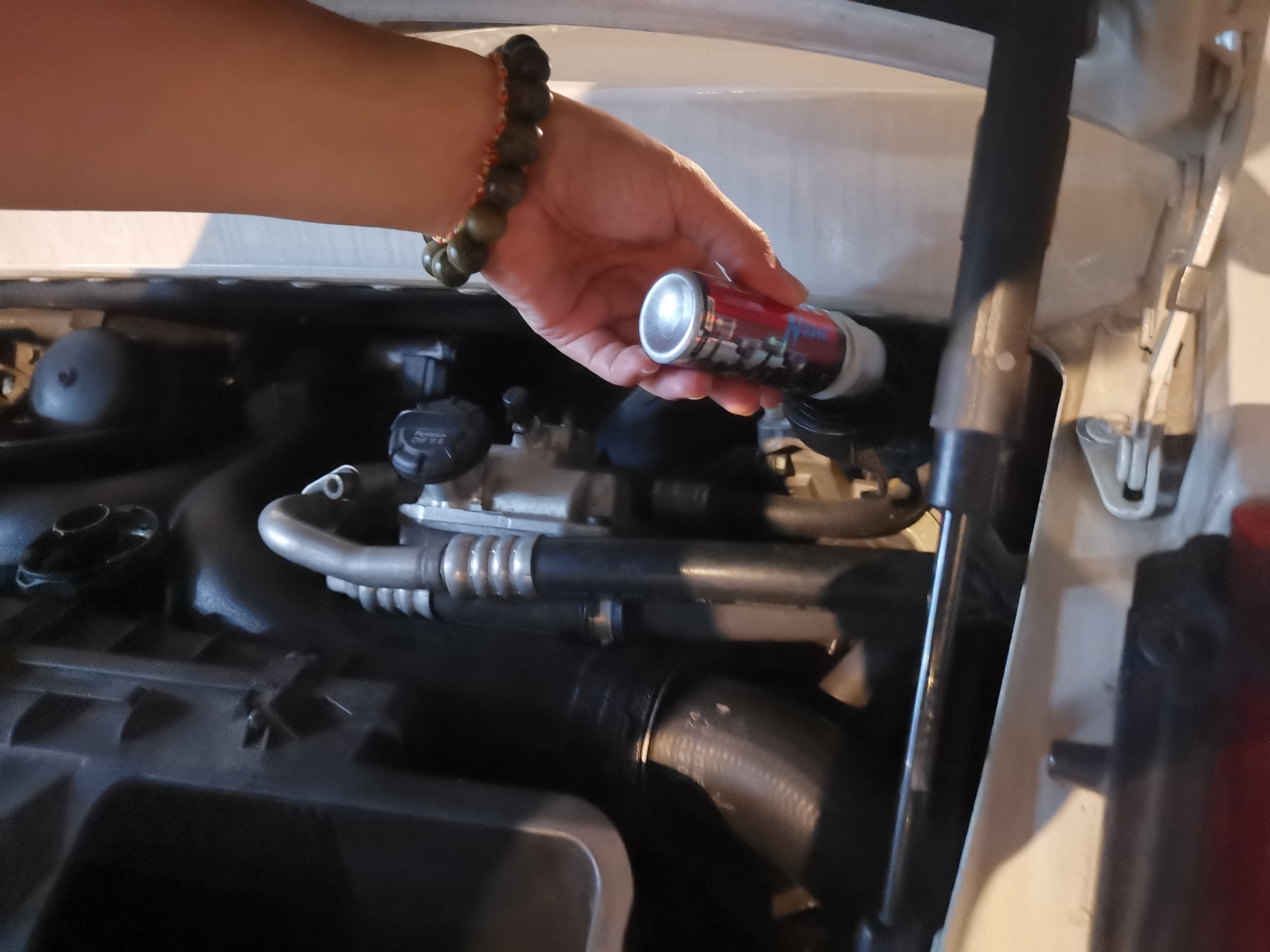 white porsche 996 2002 super nano engine restorer 引擎修復劑