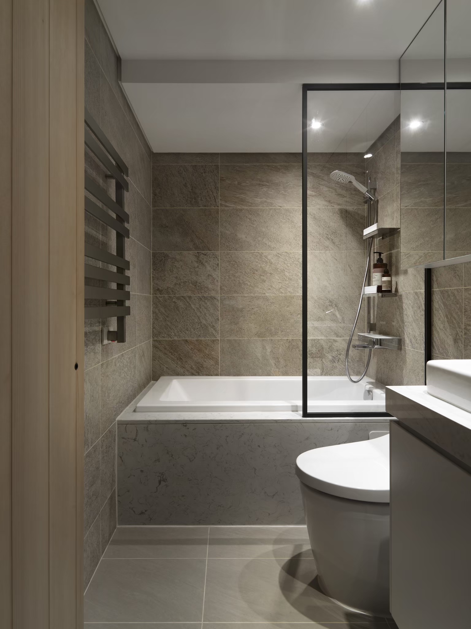 實木裝潢,有木,實木門,實木隱藏門, 實木浴室門,寮國香杉,實木壁板