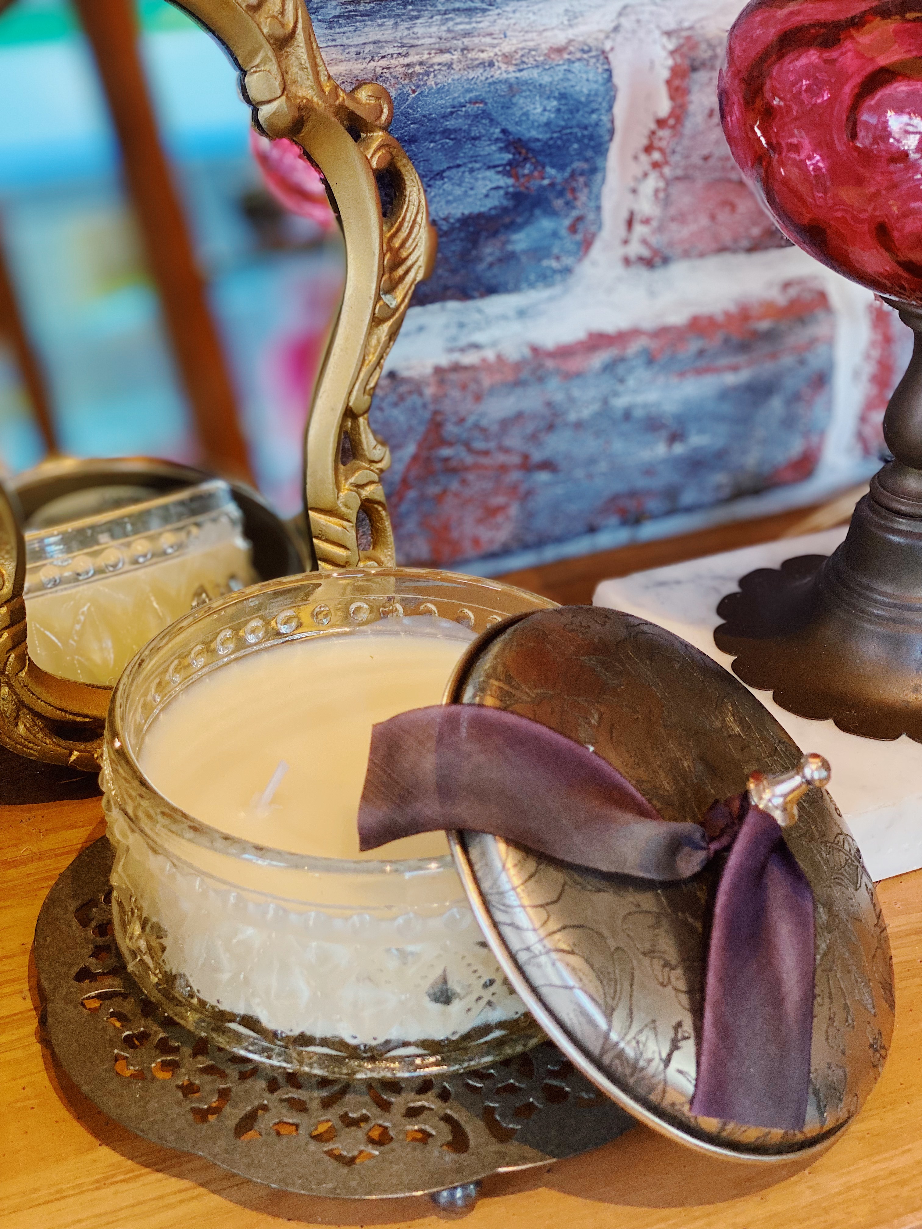 美國手工蠟燭 Honey Suckle 忍冬花-玻璃古董粉撲盒