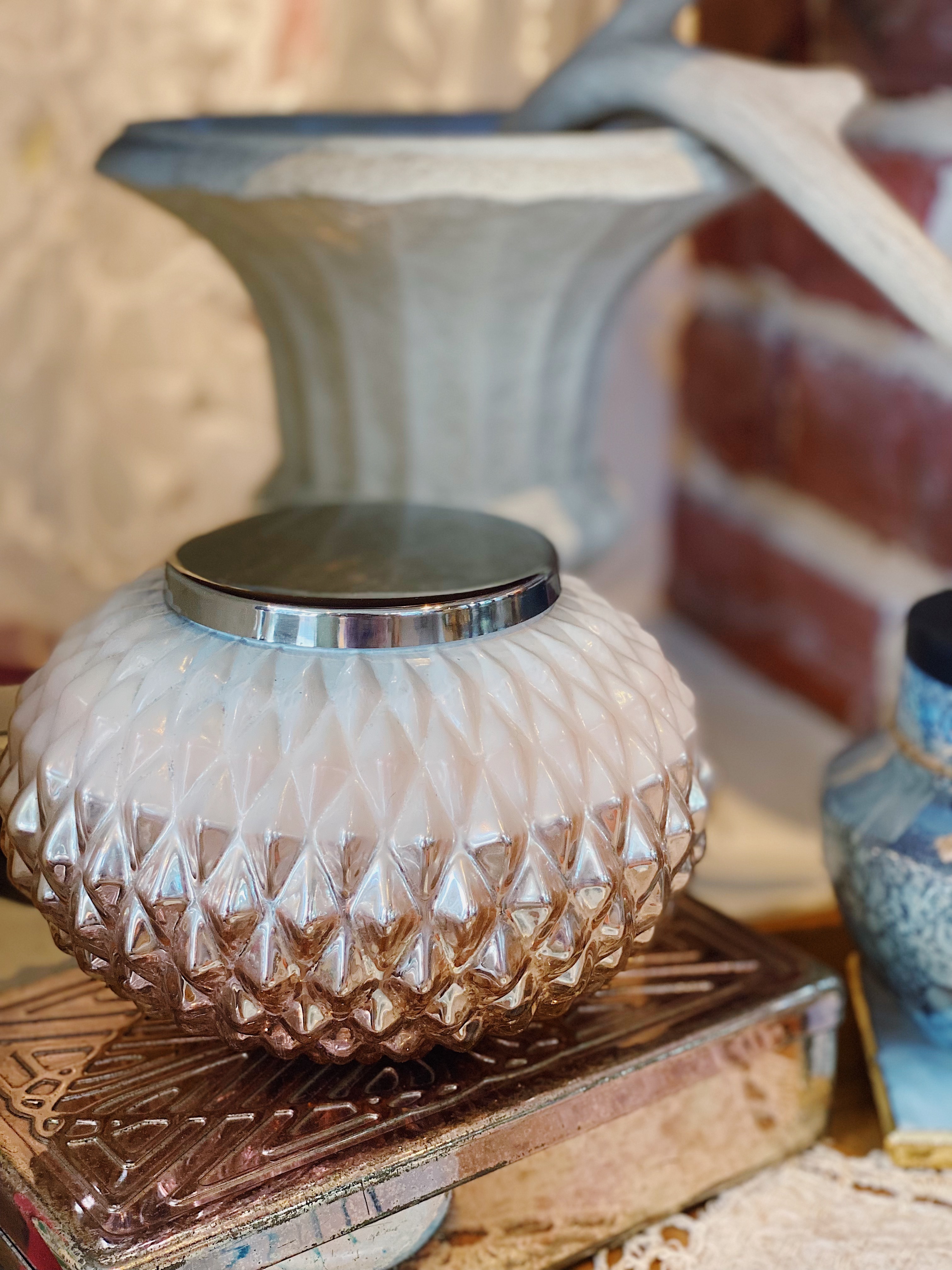 美國手工蠟燭Ginger Patchouili 廣藿香-摩登玫瑰金白瓷瓶