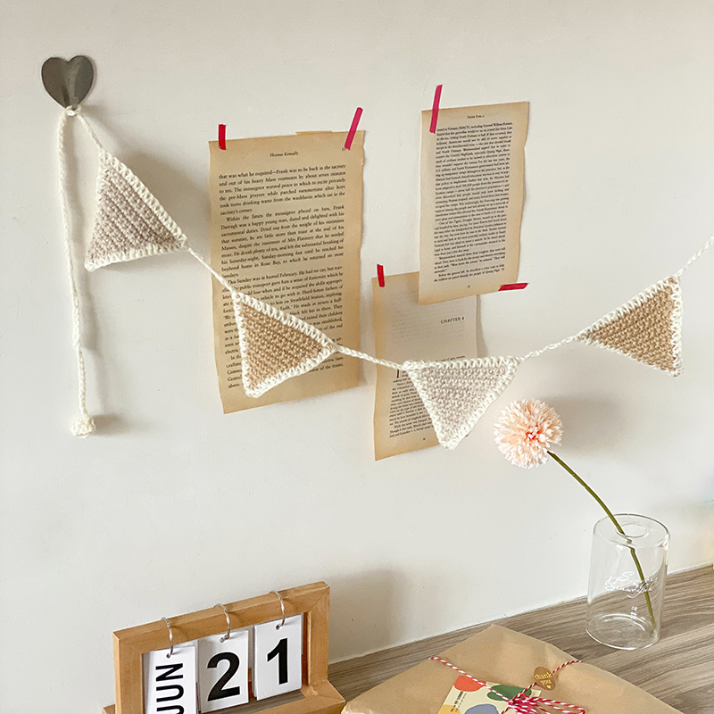 【獨家原創設計】六面針織三角旗 - 小濃奶茶(接單訂製品)