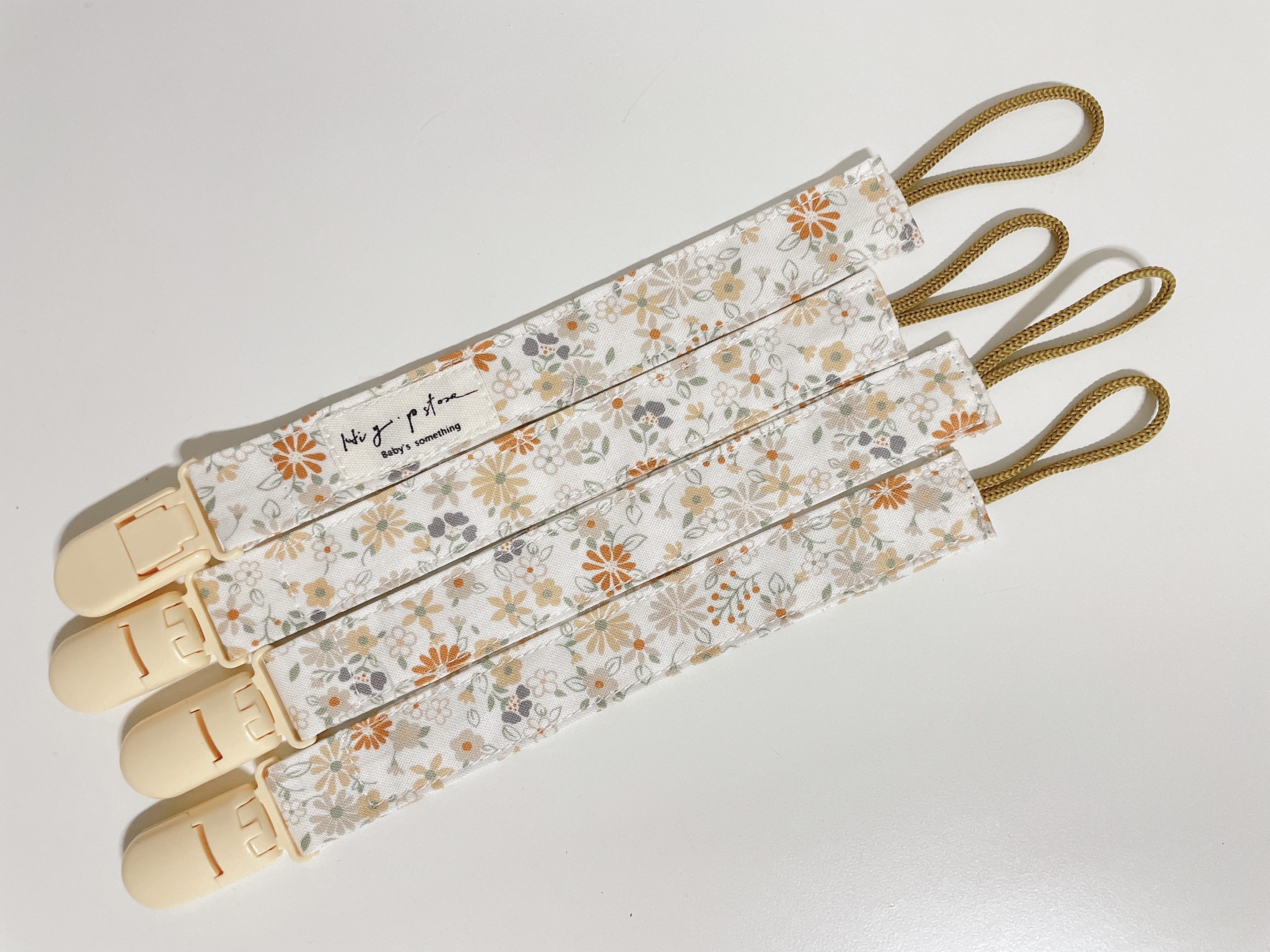 Hi Y.P store-鱷魚夾-紛飛小花