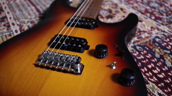 Ibanez Ibanez 電吉他 AZ2402-TFF 消光夕陽漸層 AZ系列 第 3 張圖片｜三峽吉他 / Bass