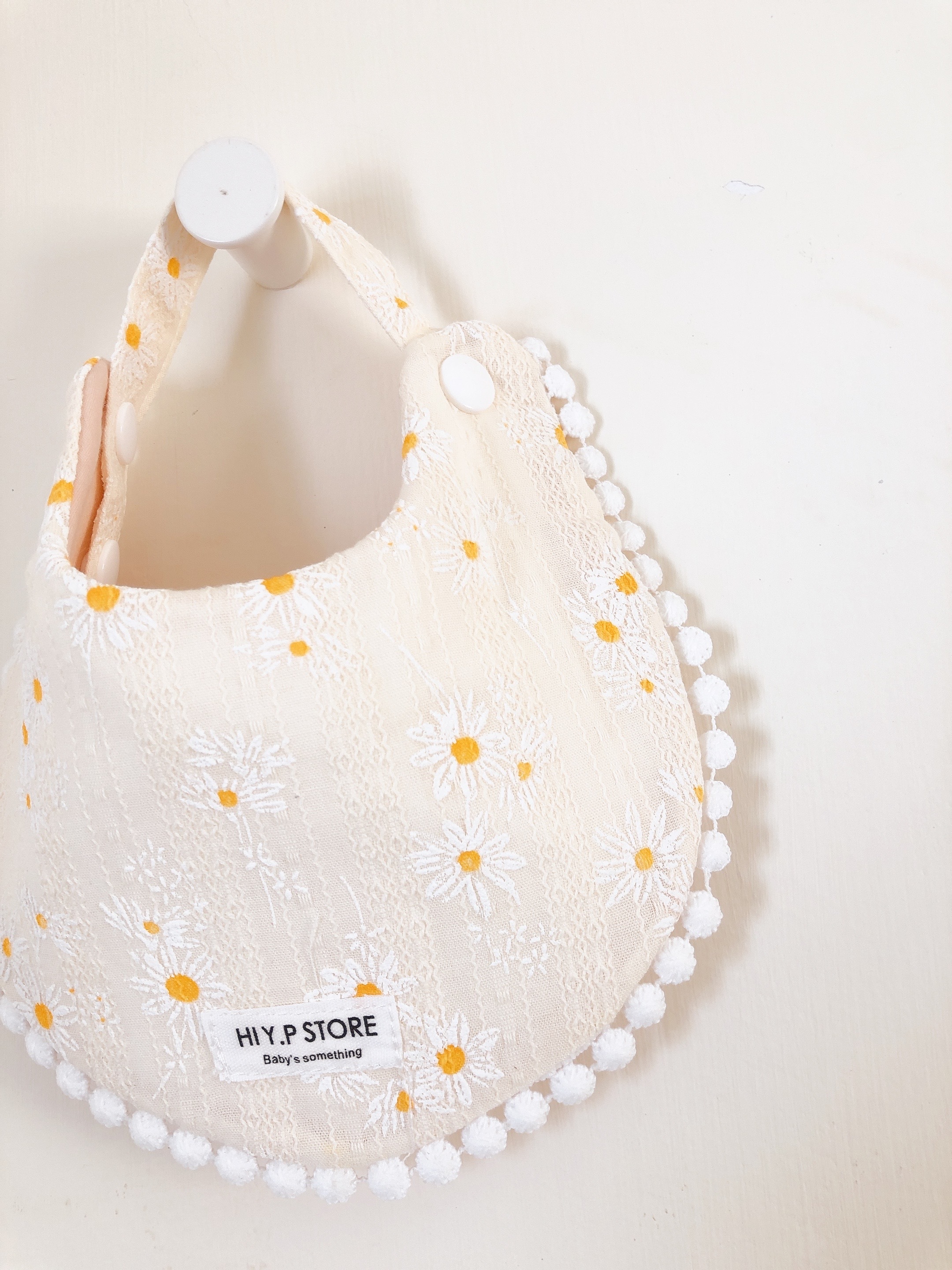 Hi Y.P store-手作圍兜-米白雛菊