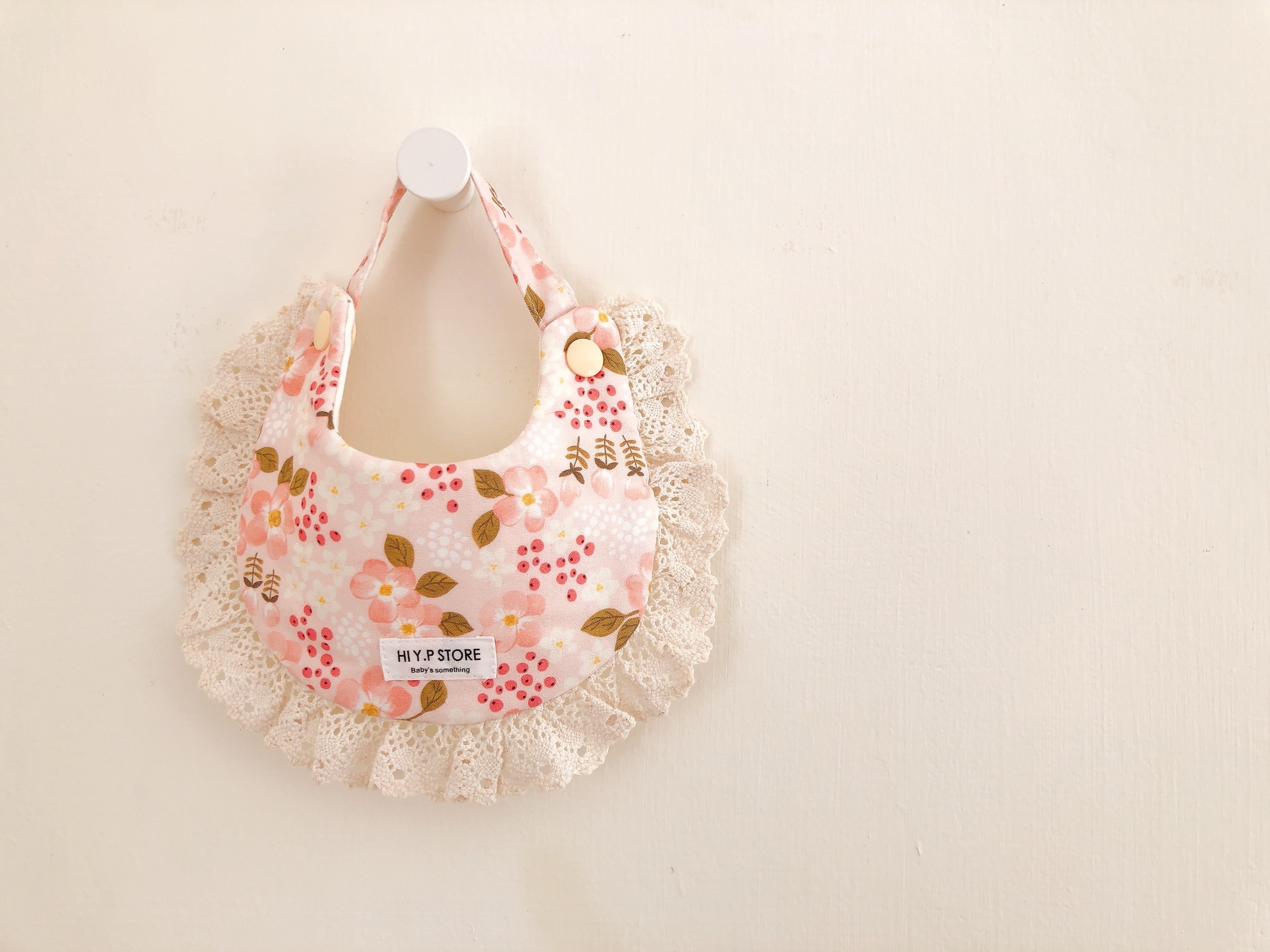 Hi Y.P store-手作圍兜-蕾絲果實