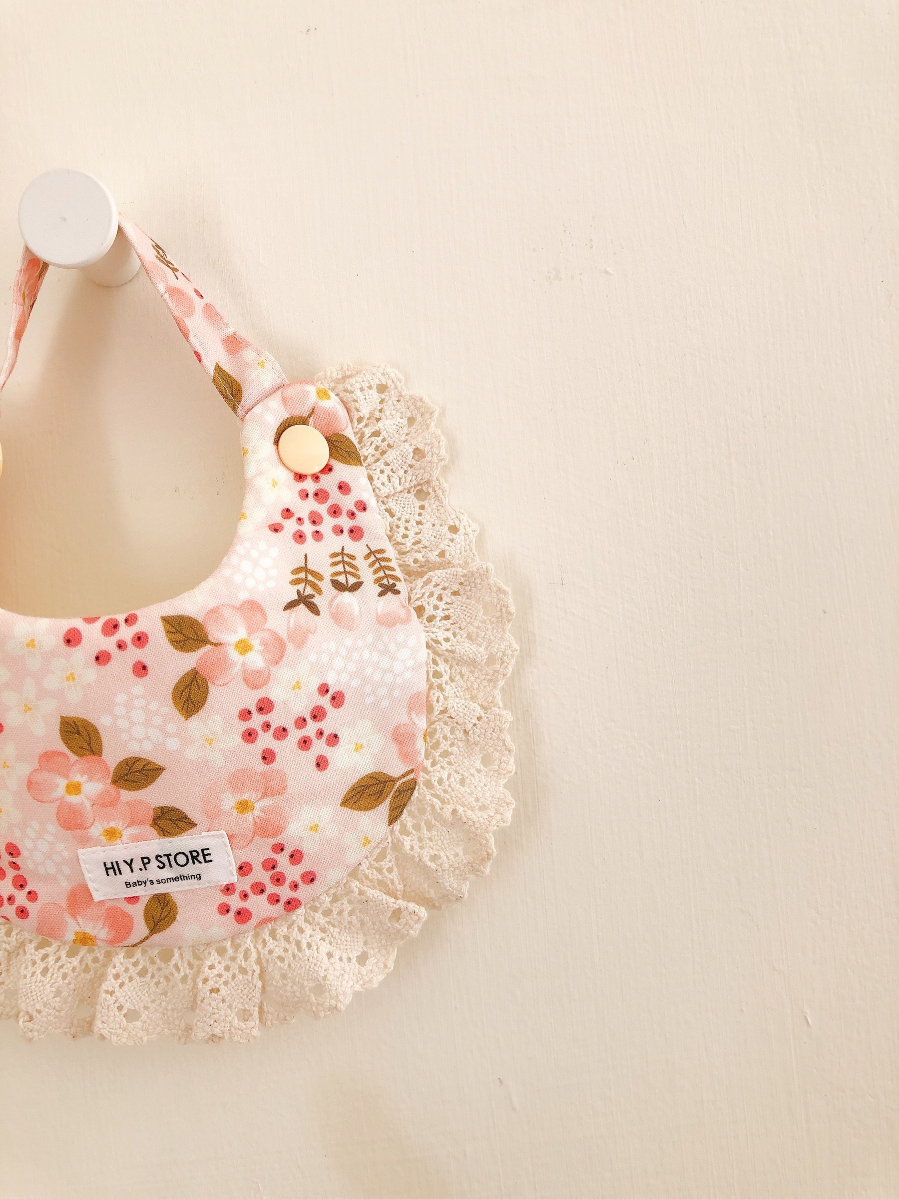 Hi Y.P store-手作圍兜-蕾絲果實