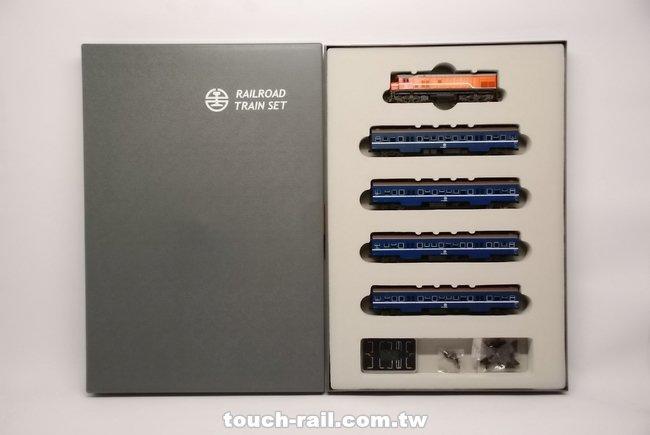 鐵支路 VT1003 N規 R100 普通車車輛組 (車頭橘.車廂藍).車頭橘或藍