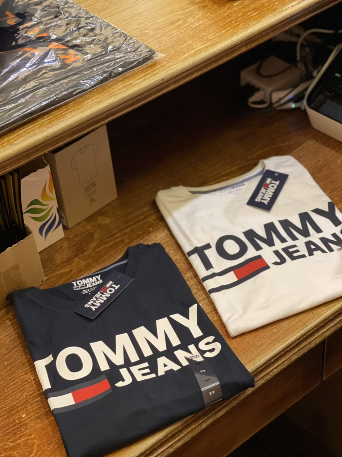 Tommy Jeans 經典國旗字母大Logo 短袖T恤 短T