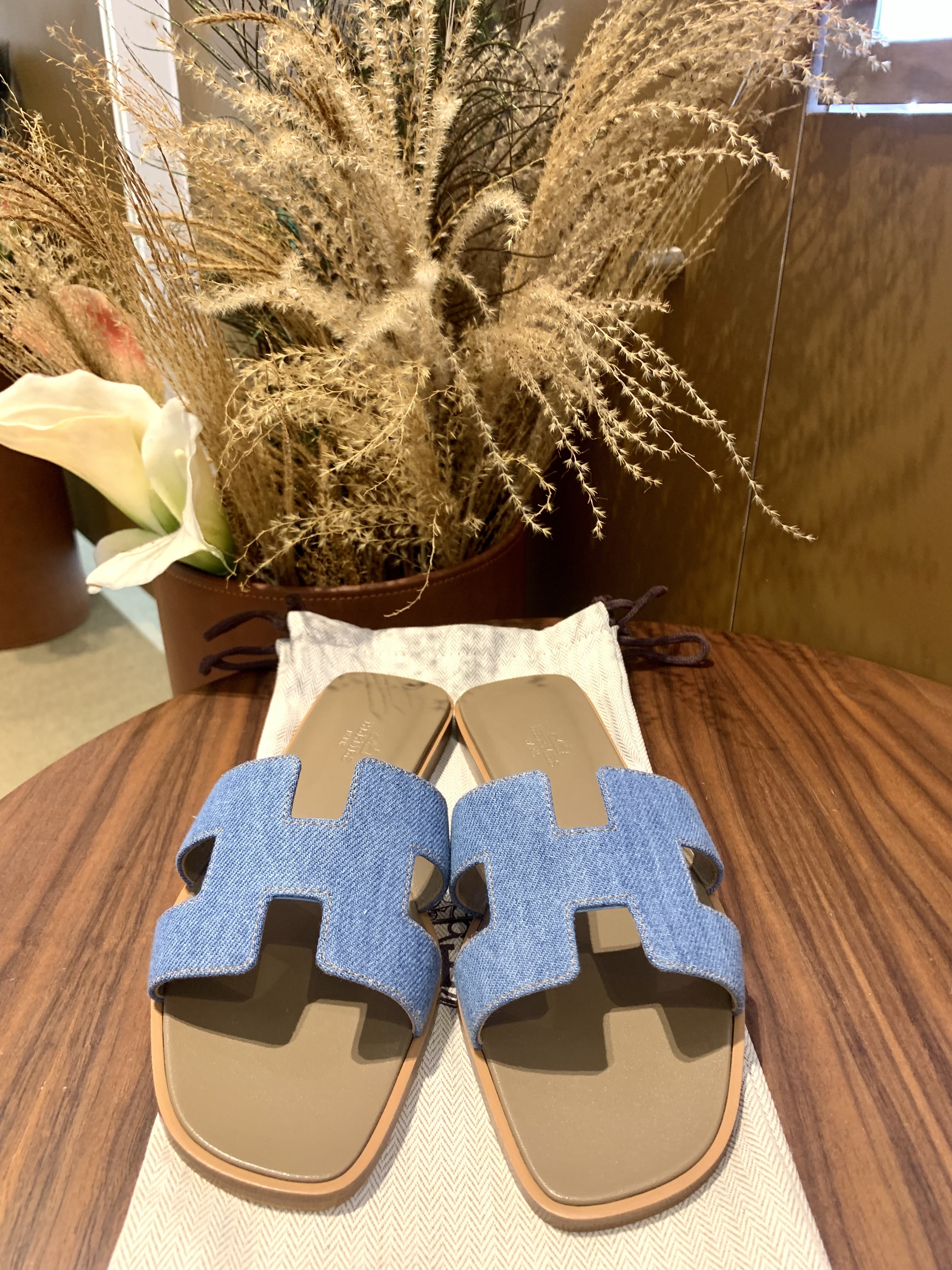 Oran sandal in jeans