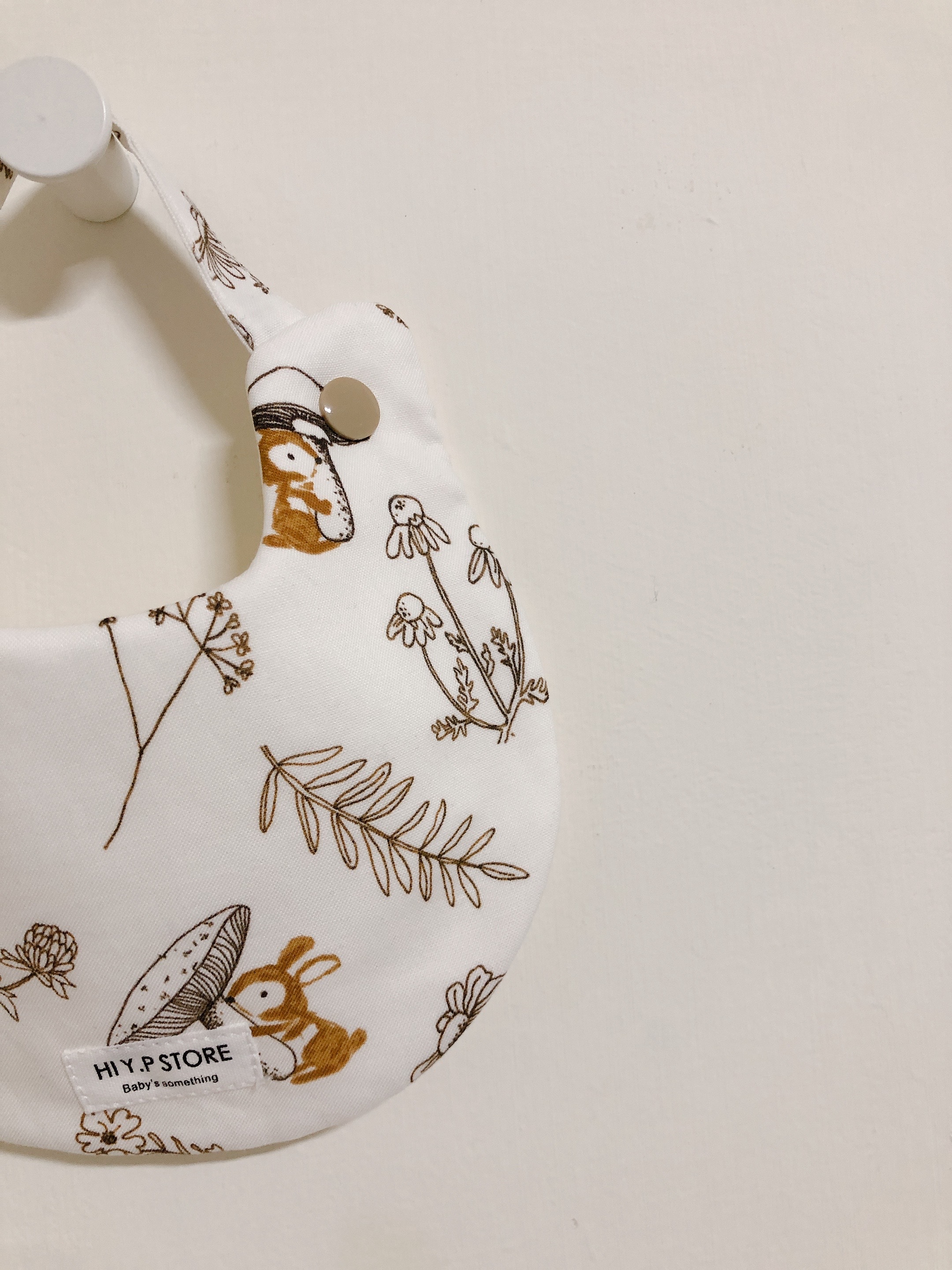 Hi Y.P store-手作圍兜-蘑菇兔兔