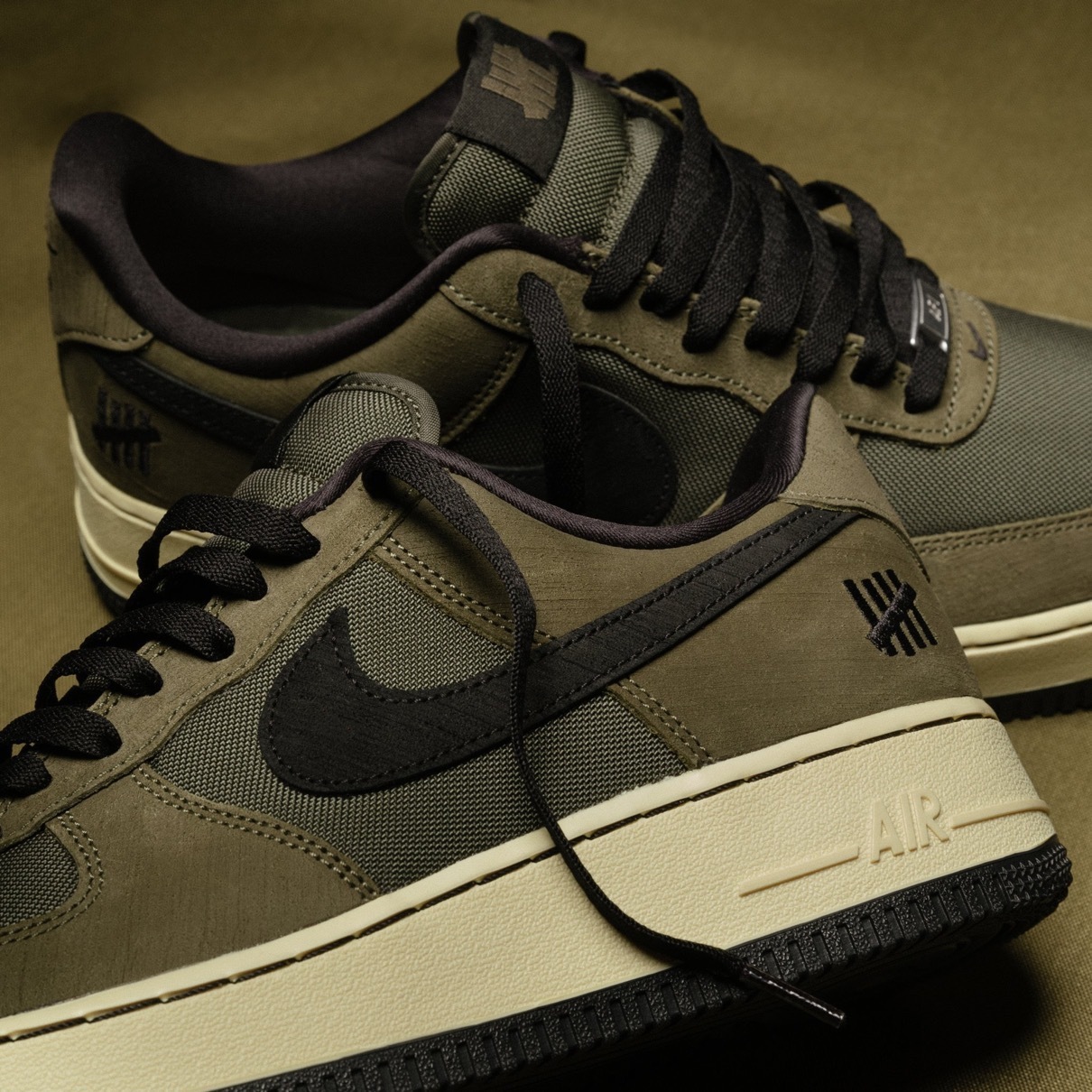 UNDEFEATED x Nike Air Force 1 Low '' Ballistic '' 橄欖綠聯