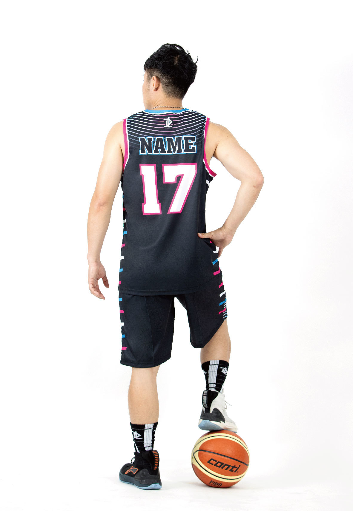 單面昇華V領籃球服 - 路易士