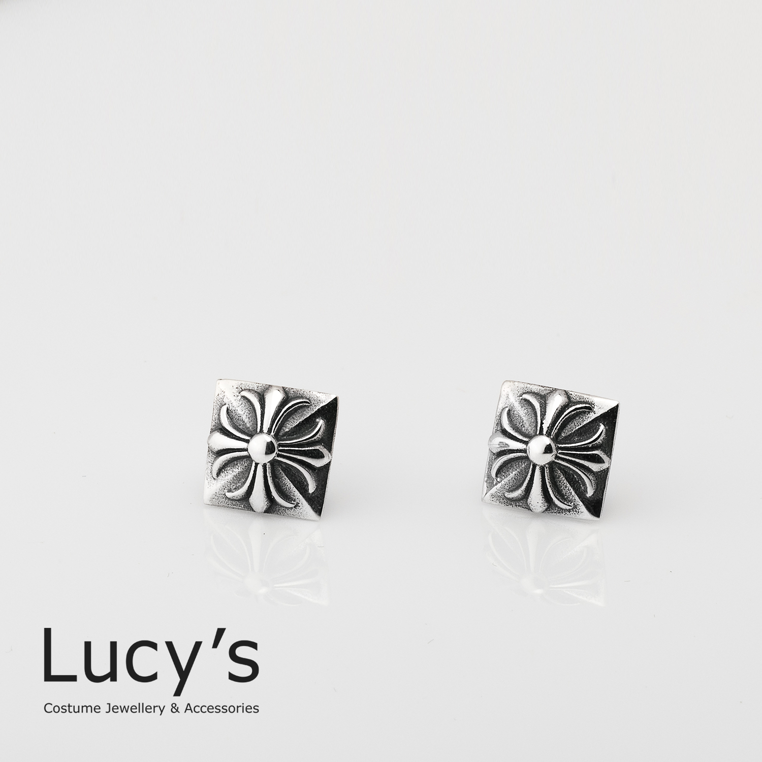 925純銀 歐系十字金字塔 耳環 (95984)