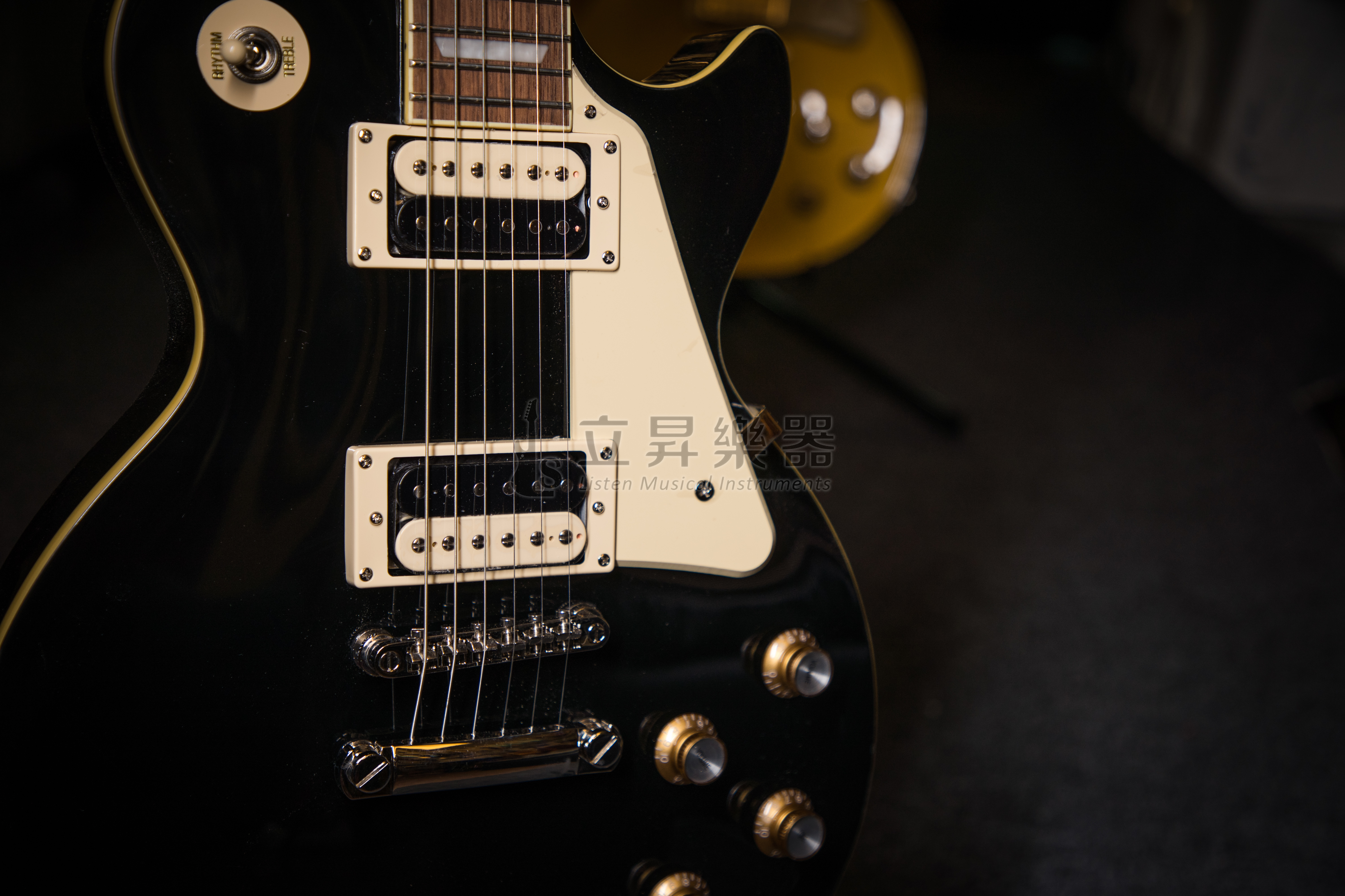EPIPHONE Les Paul Classic EB 系列 黑色 電吉他 切單
