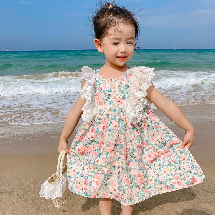 蕾絲飛袖露背碎花洋裝