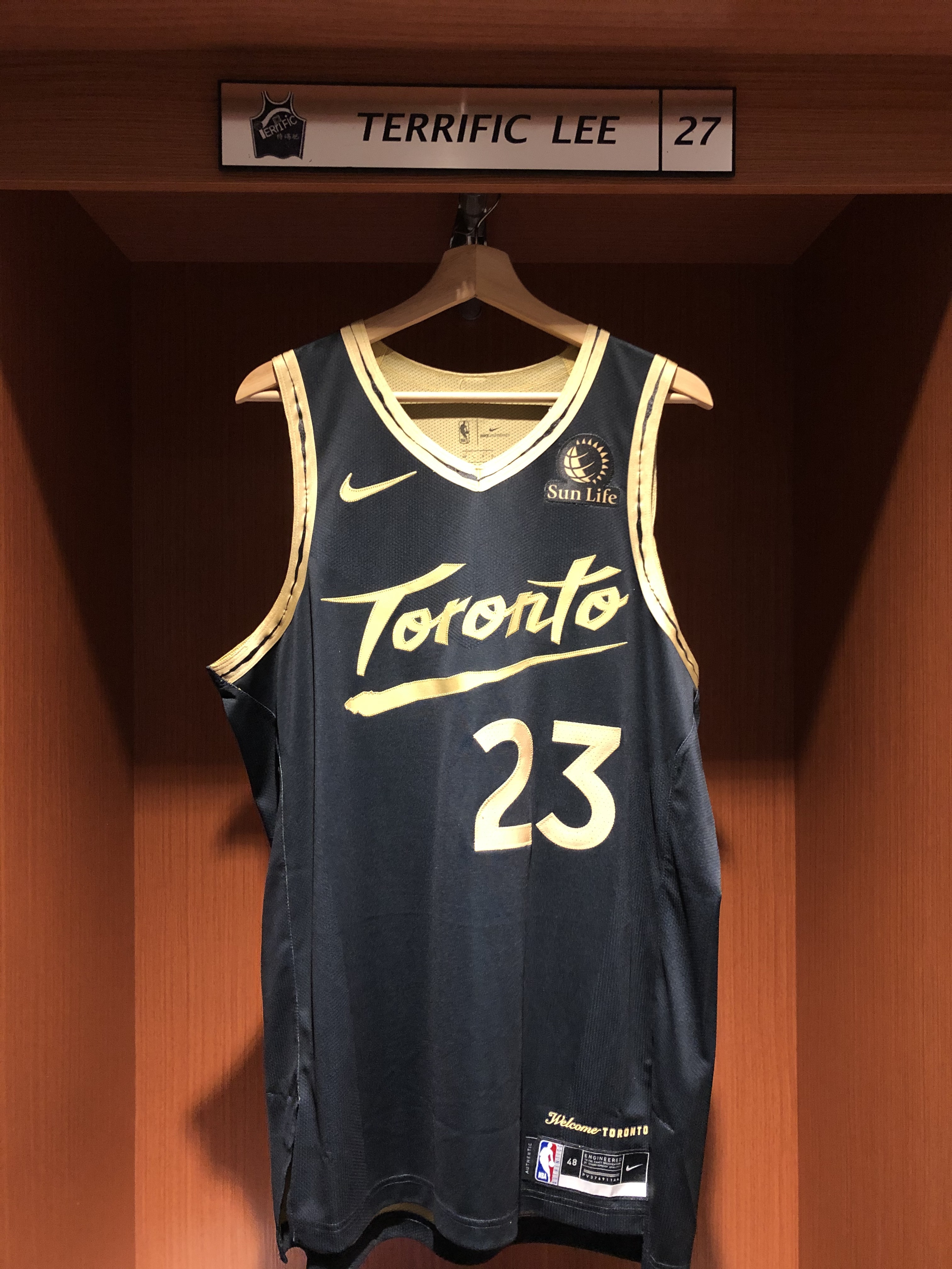 NBA球衣 Fred Vanvleet 多倫多暴龍城市 City Nike Authentic 球員版 電繡 含贊助商標 全新