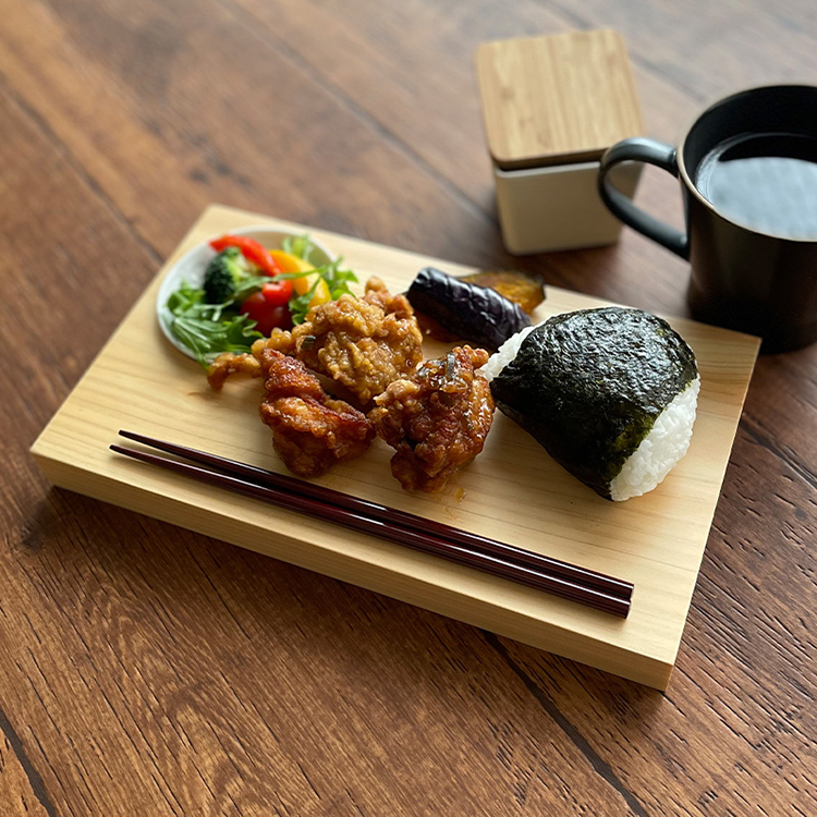 四萬十檜木 料理托盤 圓碟｜土佐龍